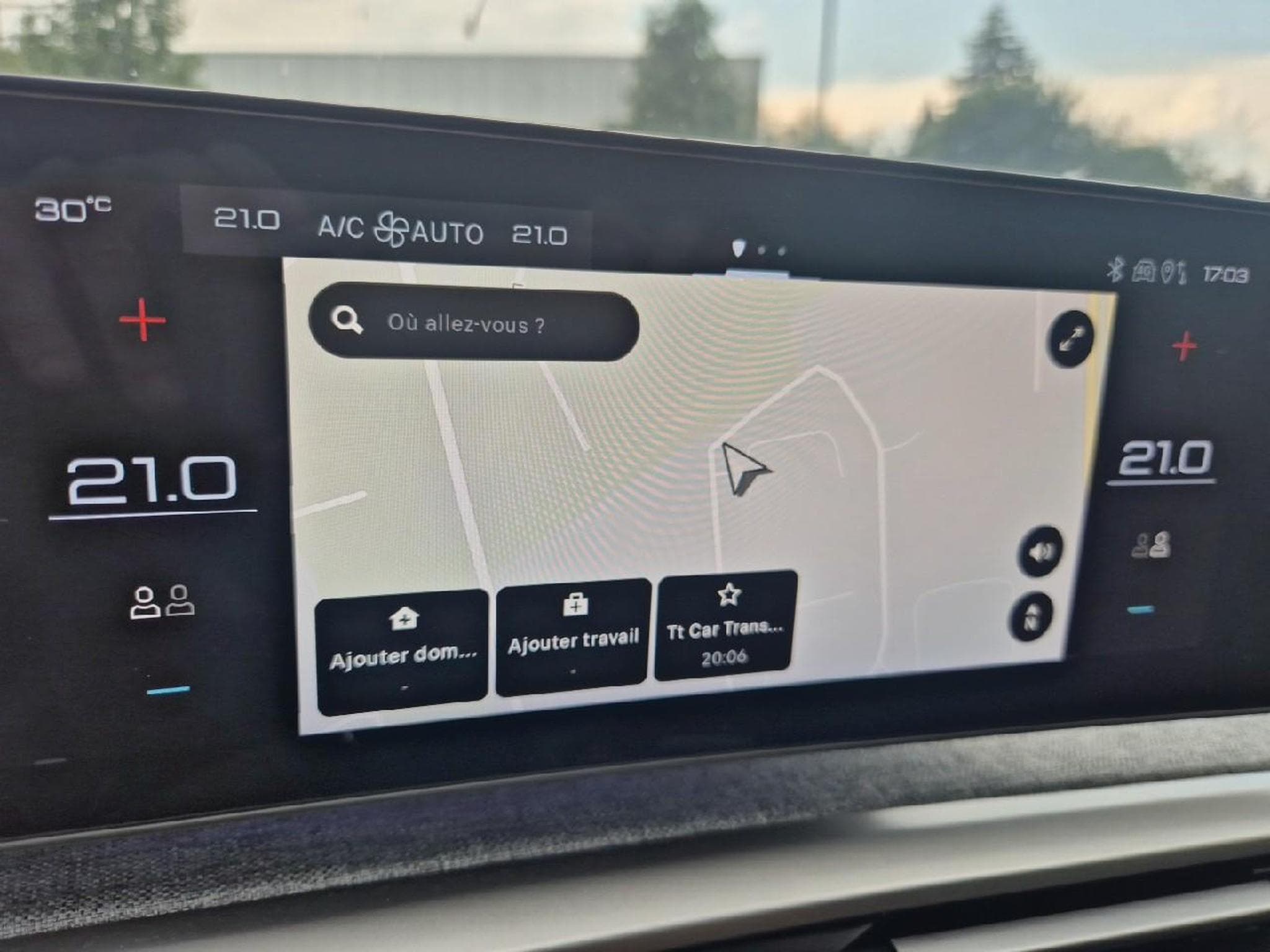 Peugeot 3008 1.2 HYBRID 145 ALLURE BUSINESS E-DCS6 (2025) - Photo 17
