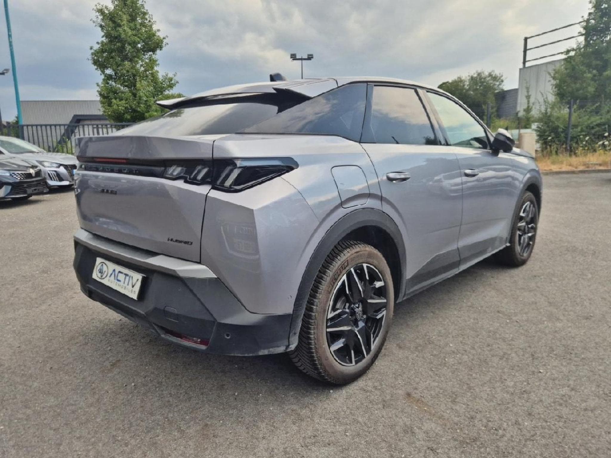 Peugeot 3008 1.2 HYBRID 145 ALLURE BUSINESS E-DCS6 (2025) - Photo 5