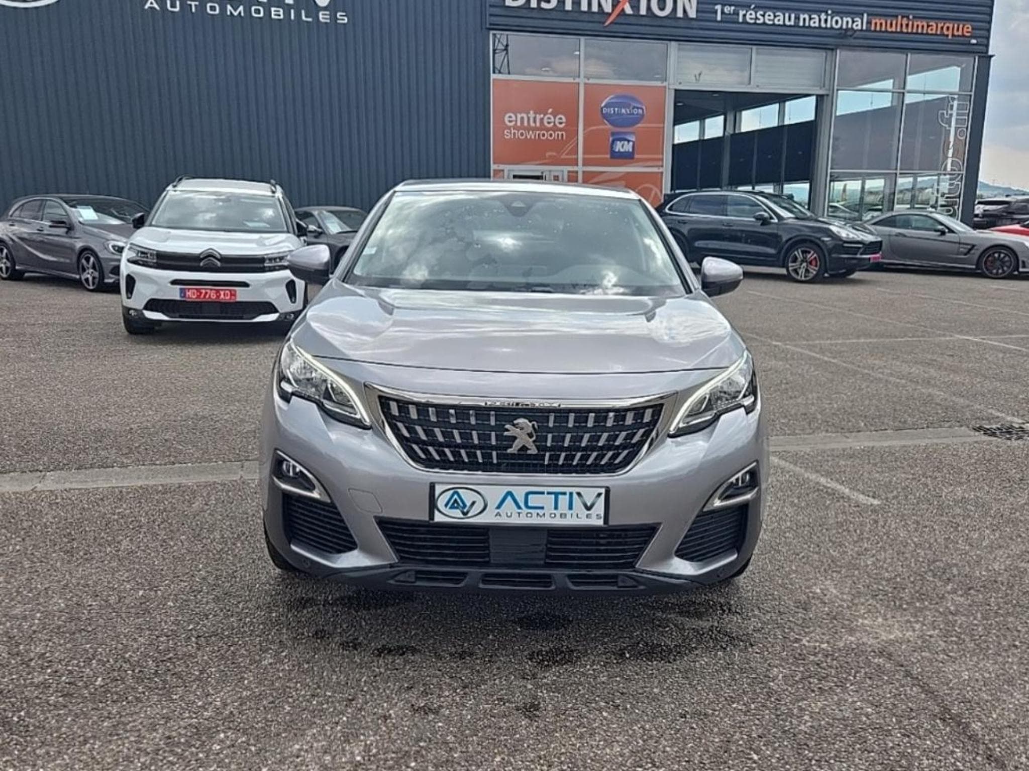Peugeot 3008 1.5 BLUEHDI 130 ACTIVE EAT8 (2018) - Photo 2