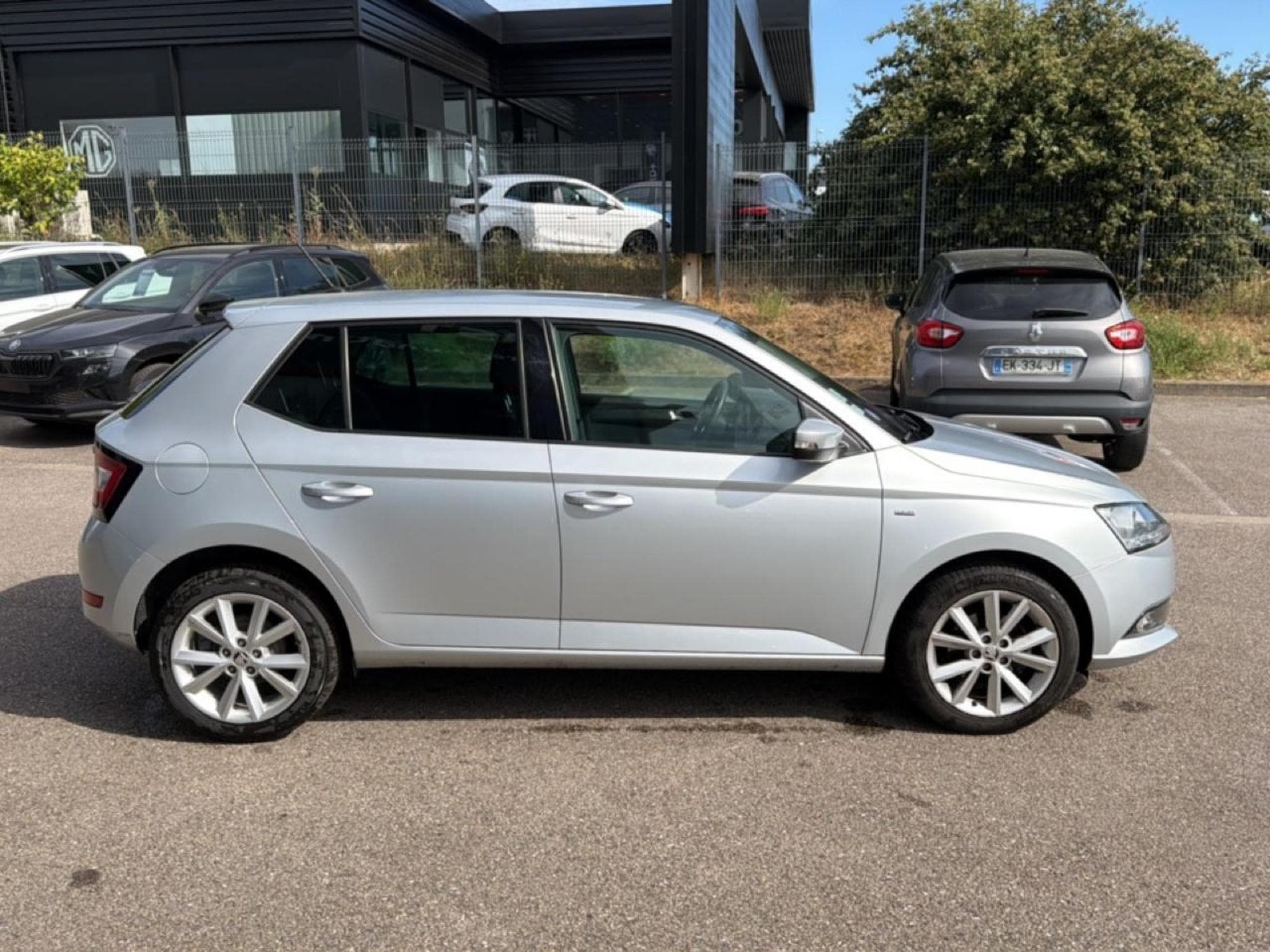 Skoda FABIA 1.0 MPI 75 CLEVER (2019) - Photo 4