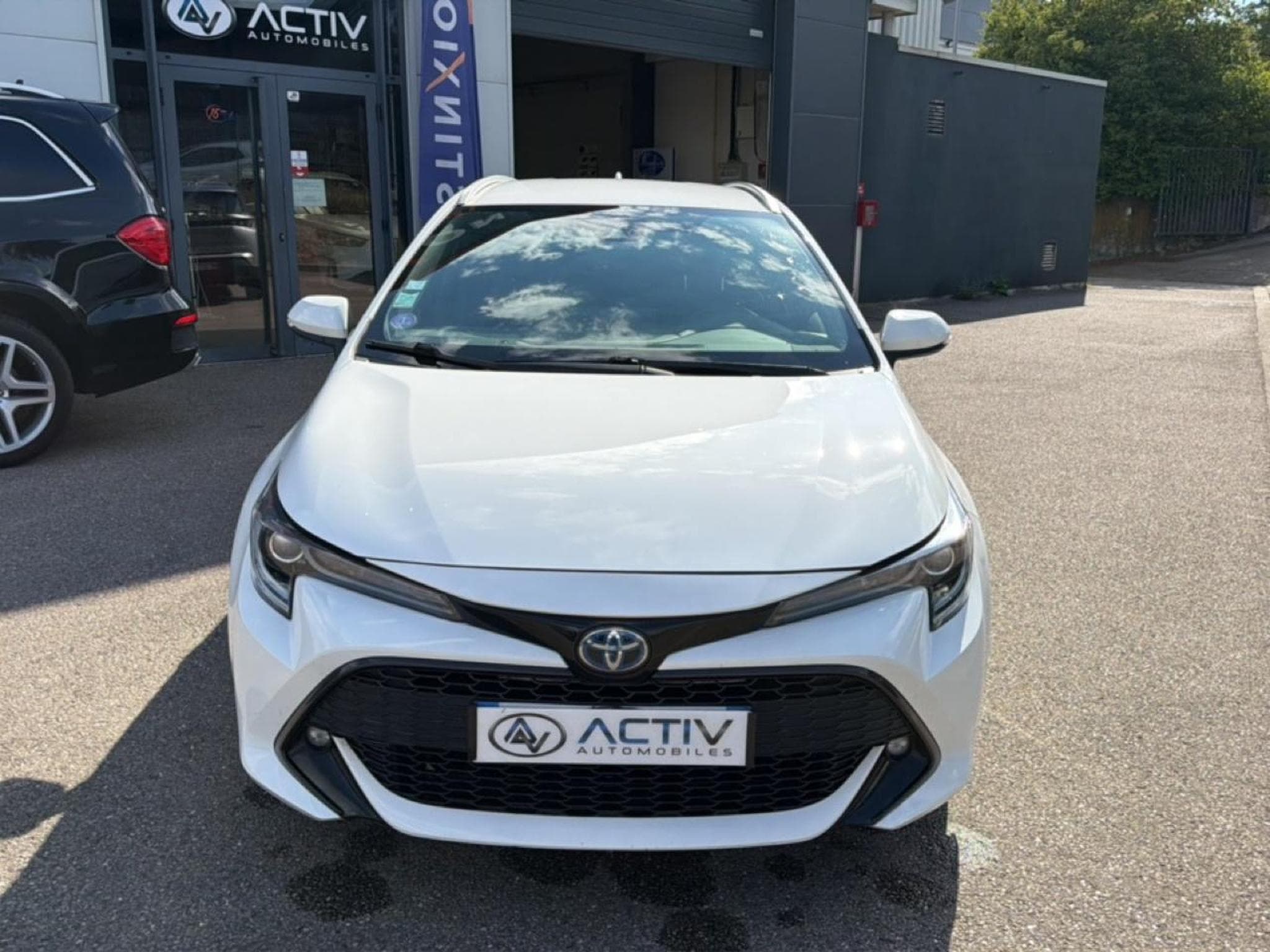 Toyota COROLLA TOURING SPT 122H DYNAMIC (2019) - Photo 2