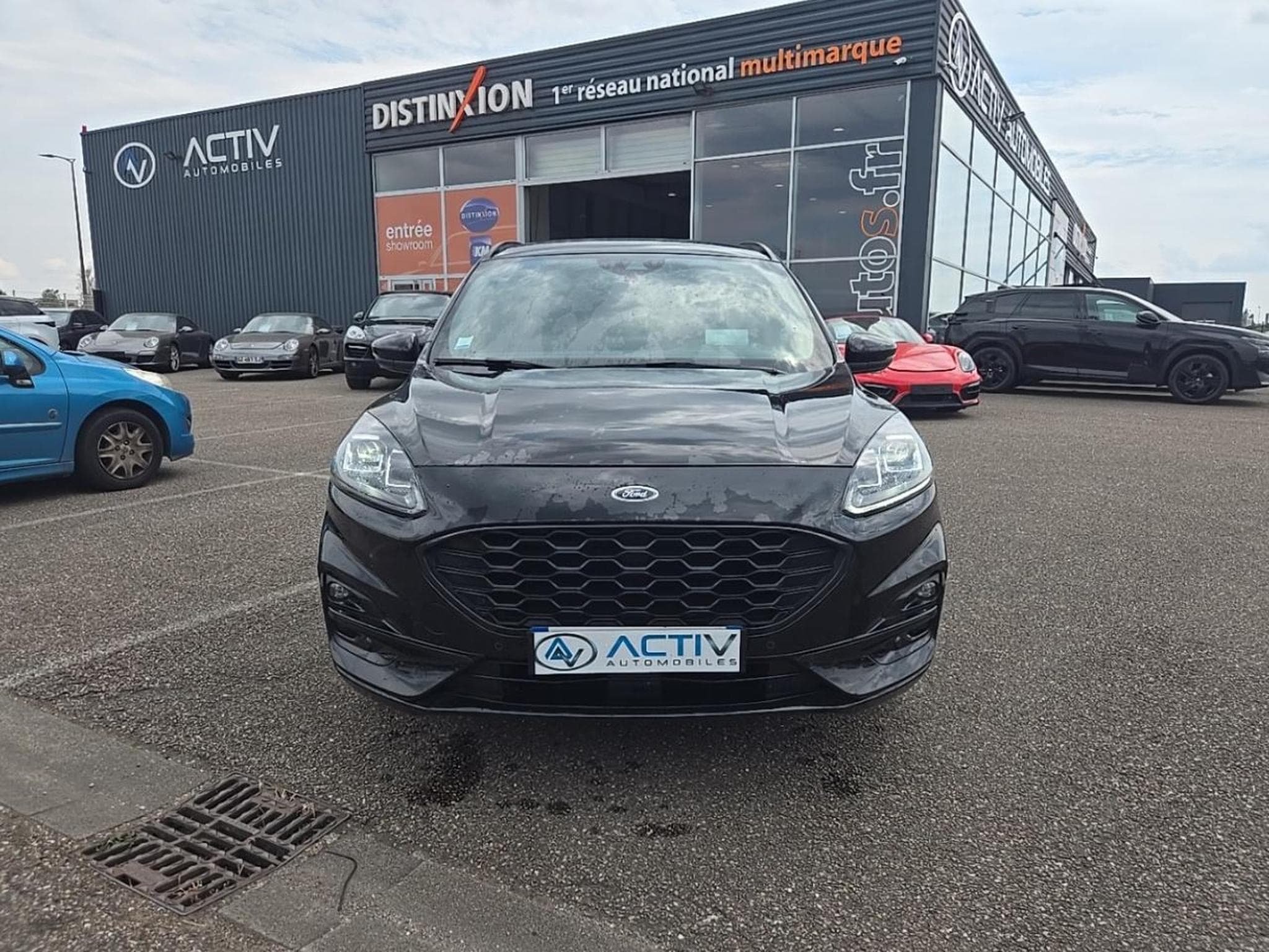 Ford Kuga 2.0 ECOBLUE 150 MHEV ST-LINE (2022) - Photo 2