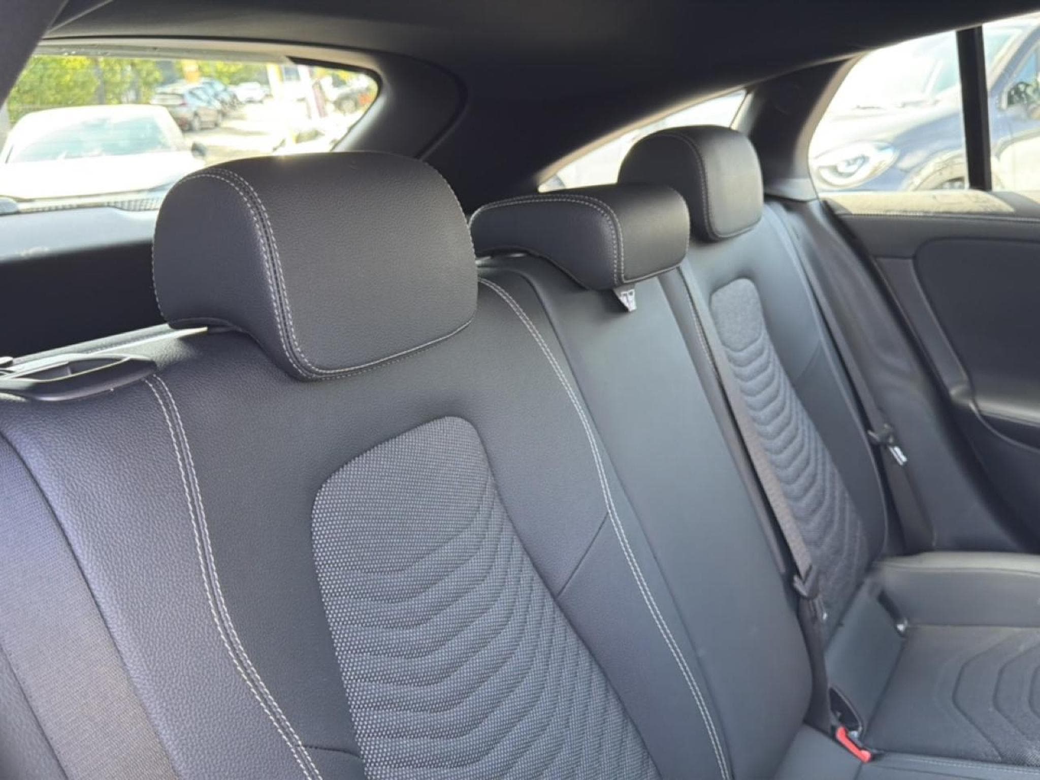 Mercedes CLA SHOOTING BRAKE 180 136 BUSINESS LINE 7G-DCT (2023) - Photo 20
