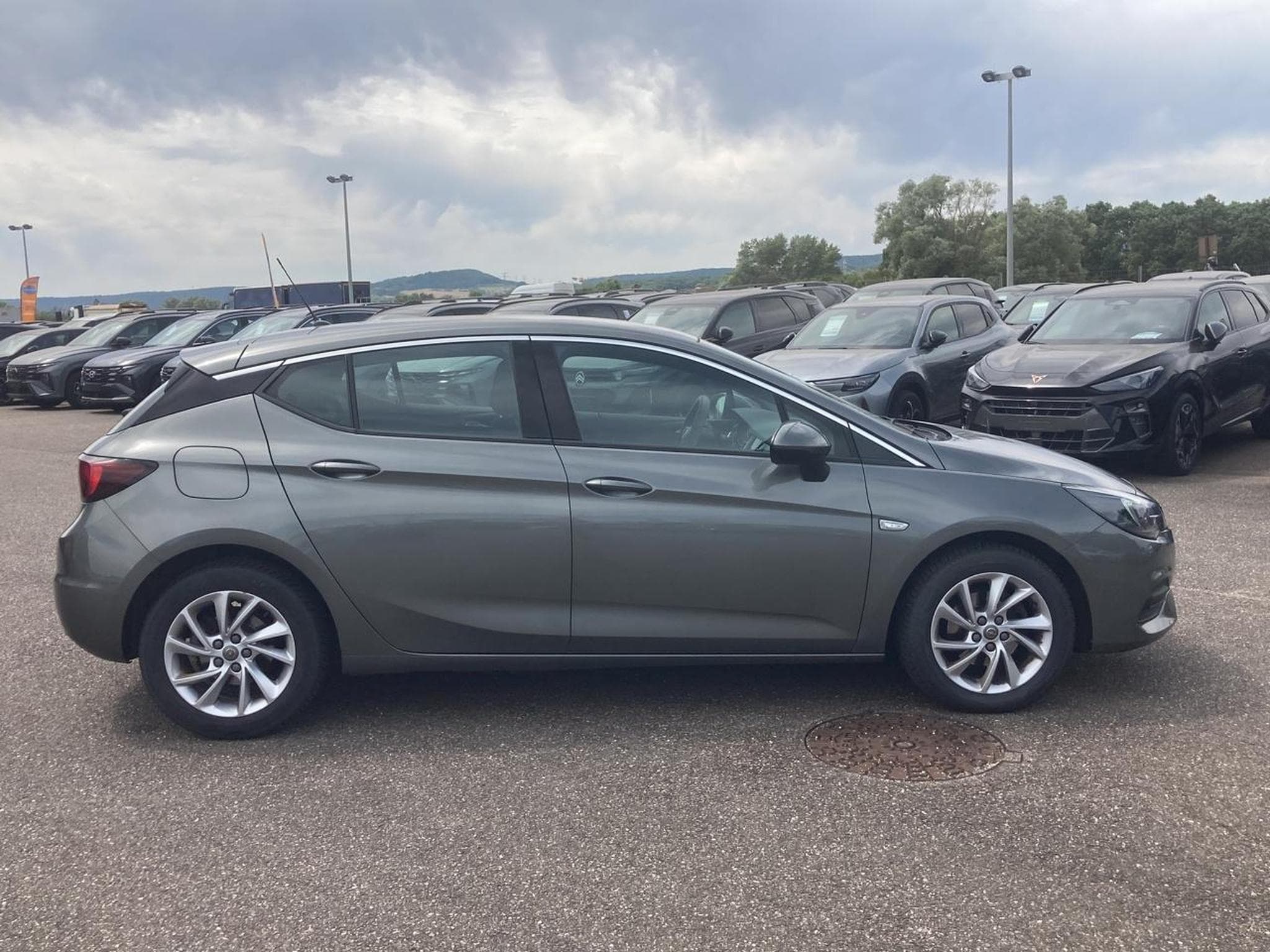 Opel ASTRA 1.5 D 122 ELEGANCE (2020) - Photo 4
