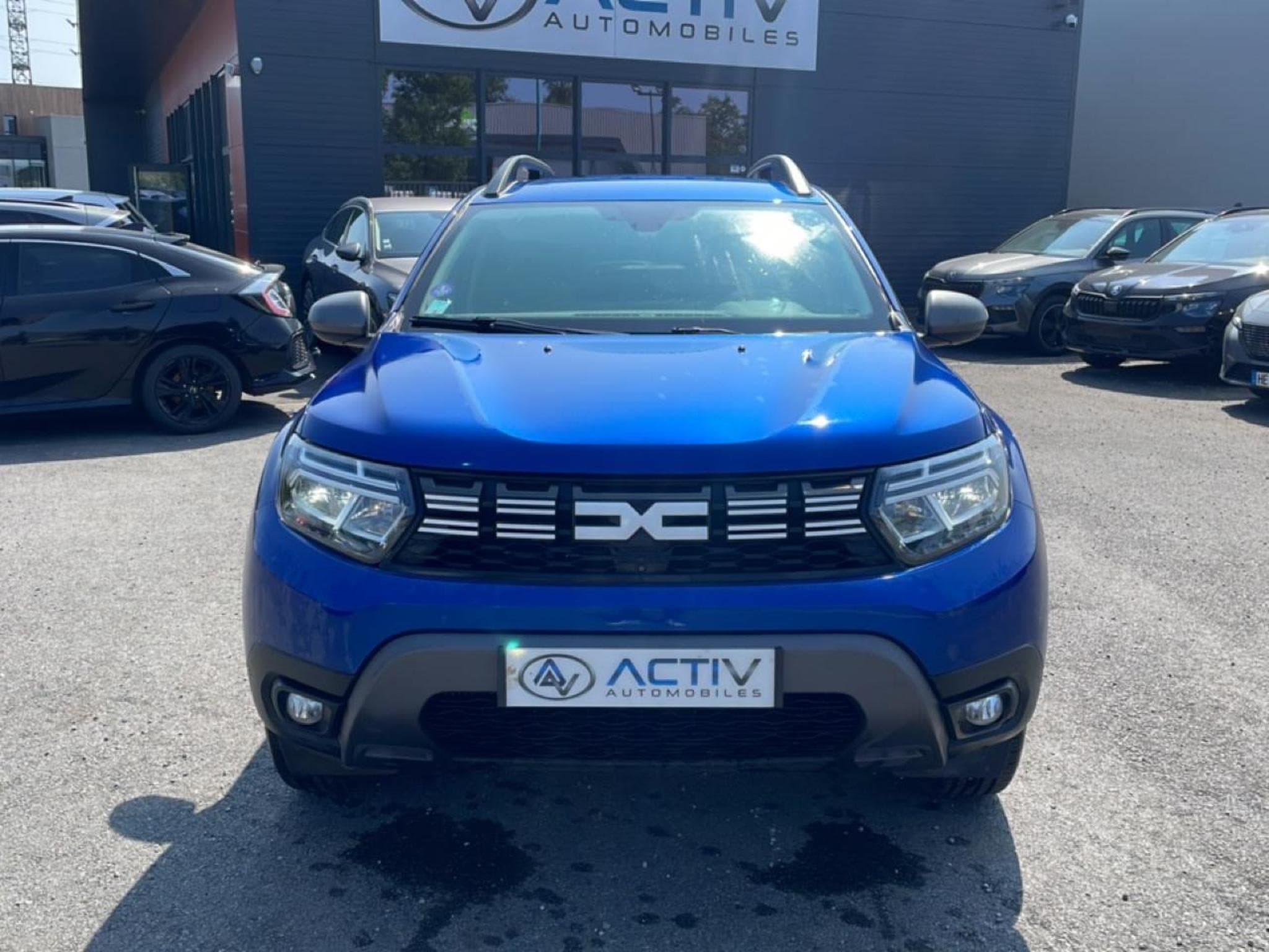 Dacia DUSTER 1.0 ECO-G 100 JOURNEY + (2023) - Photo 2