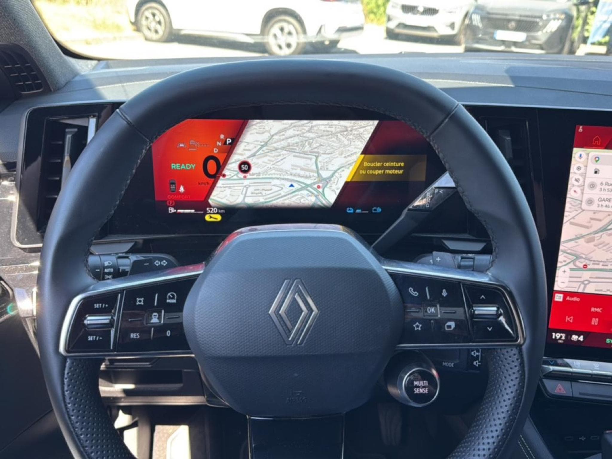 Renault RAFALE 1.2 E-TECH FULL HYBRID 200 TECHNO (2025) - Photo 18