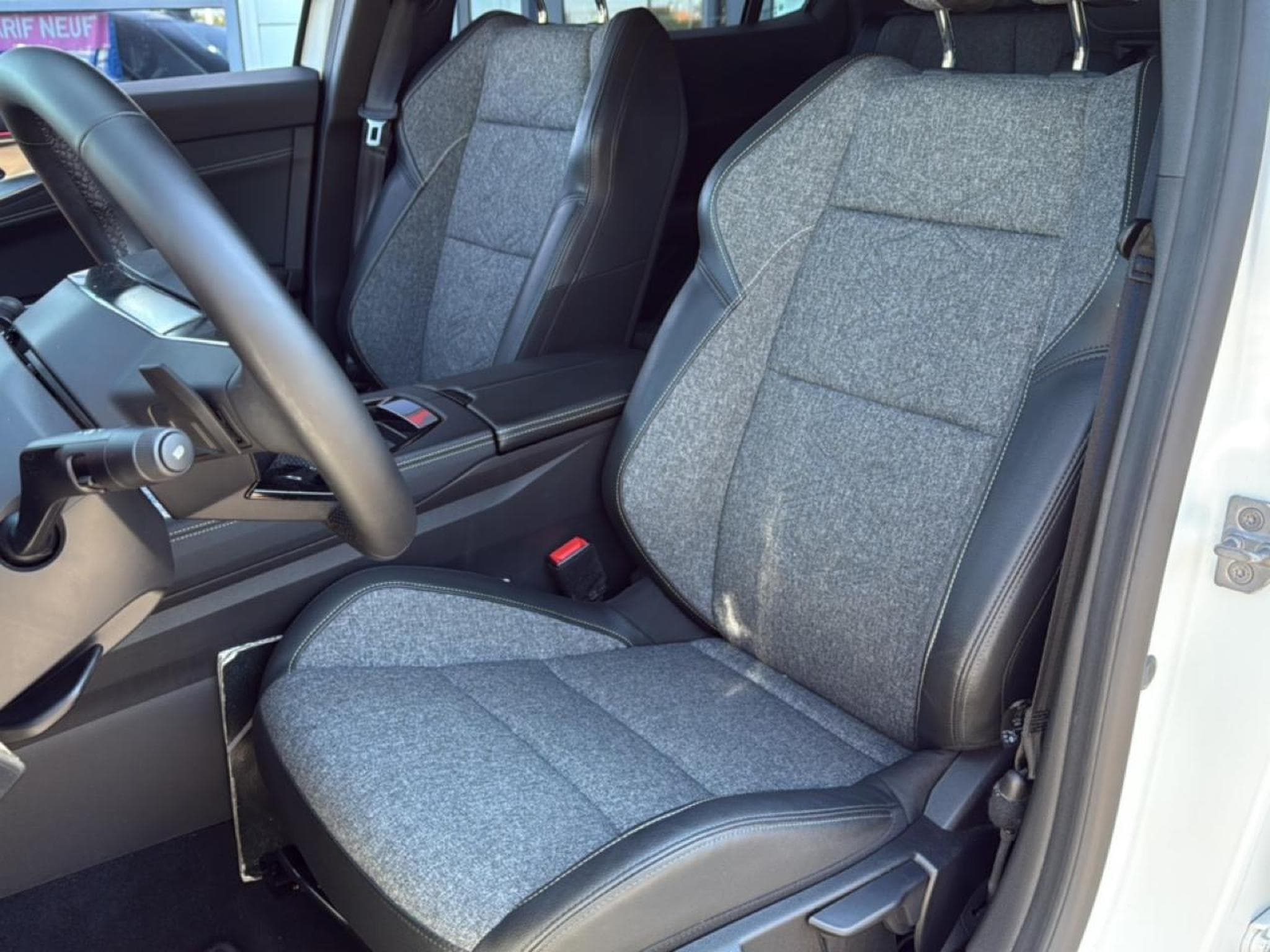 Renault RAFALE 1.2 E-TECH FULL HYBRID 200 TECHNO (2025) - Photo 20