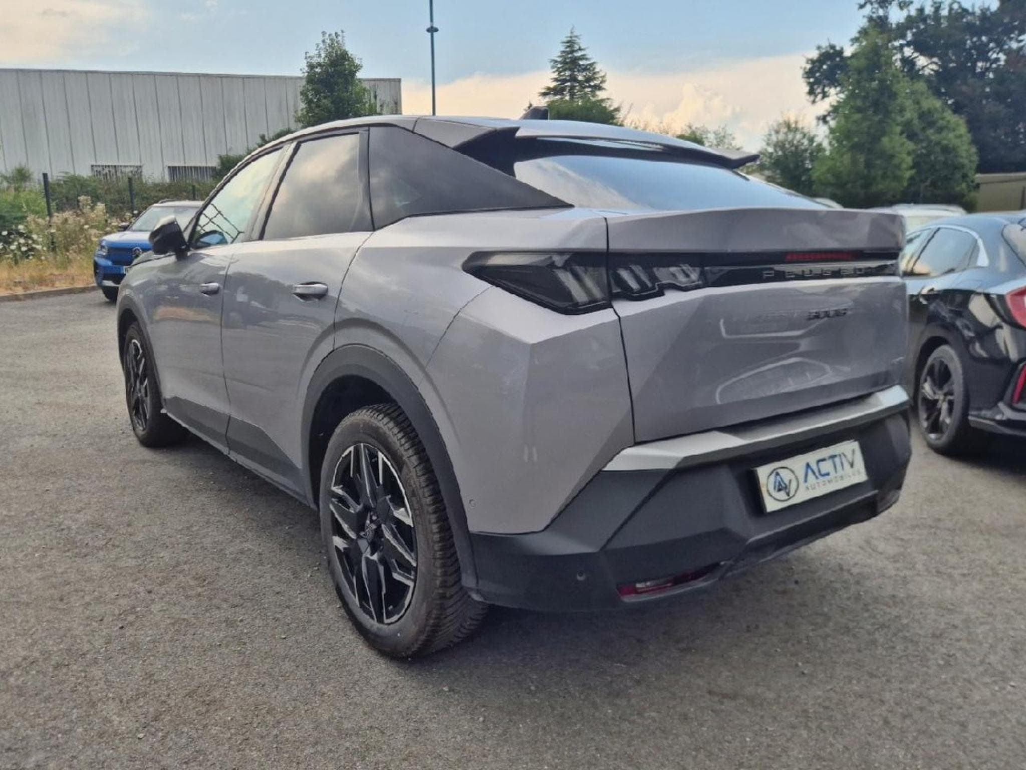 Peugeot 3008 1.2 HYBRID 145 ALLURE BUSINESS E-DCS6 (2025) - Photo 7