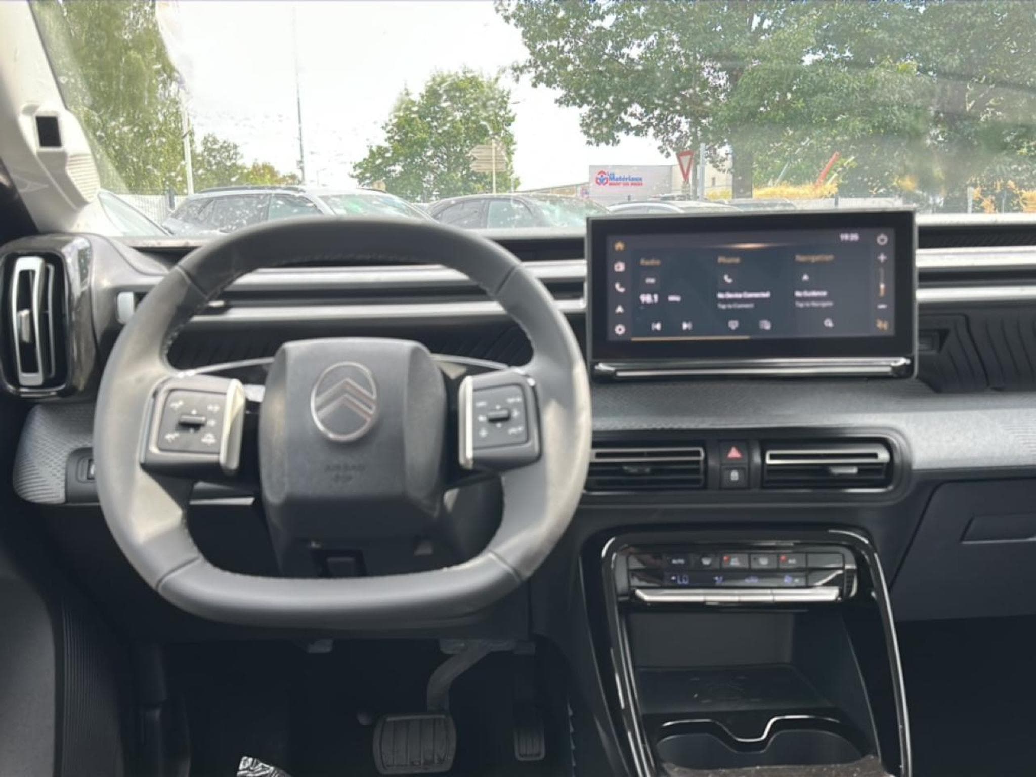 Citroen C3 AIRCROSS 1.2 HYBRIDE 145 MAX E-DCS6 (2026) - Photo 12