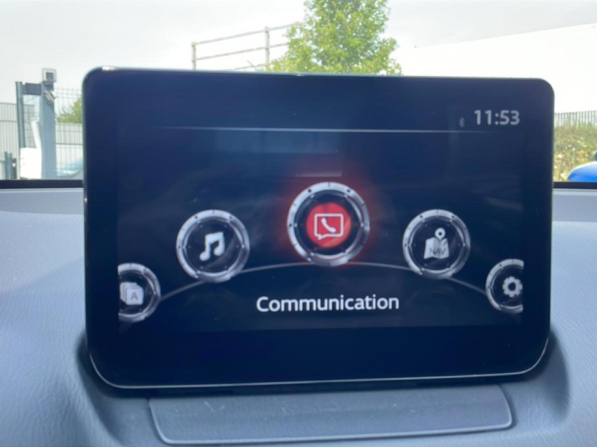 Mazda 2 1.5 E-SKYACTIV-G 90 CENTRE-LINE (2024) - Photo 18