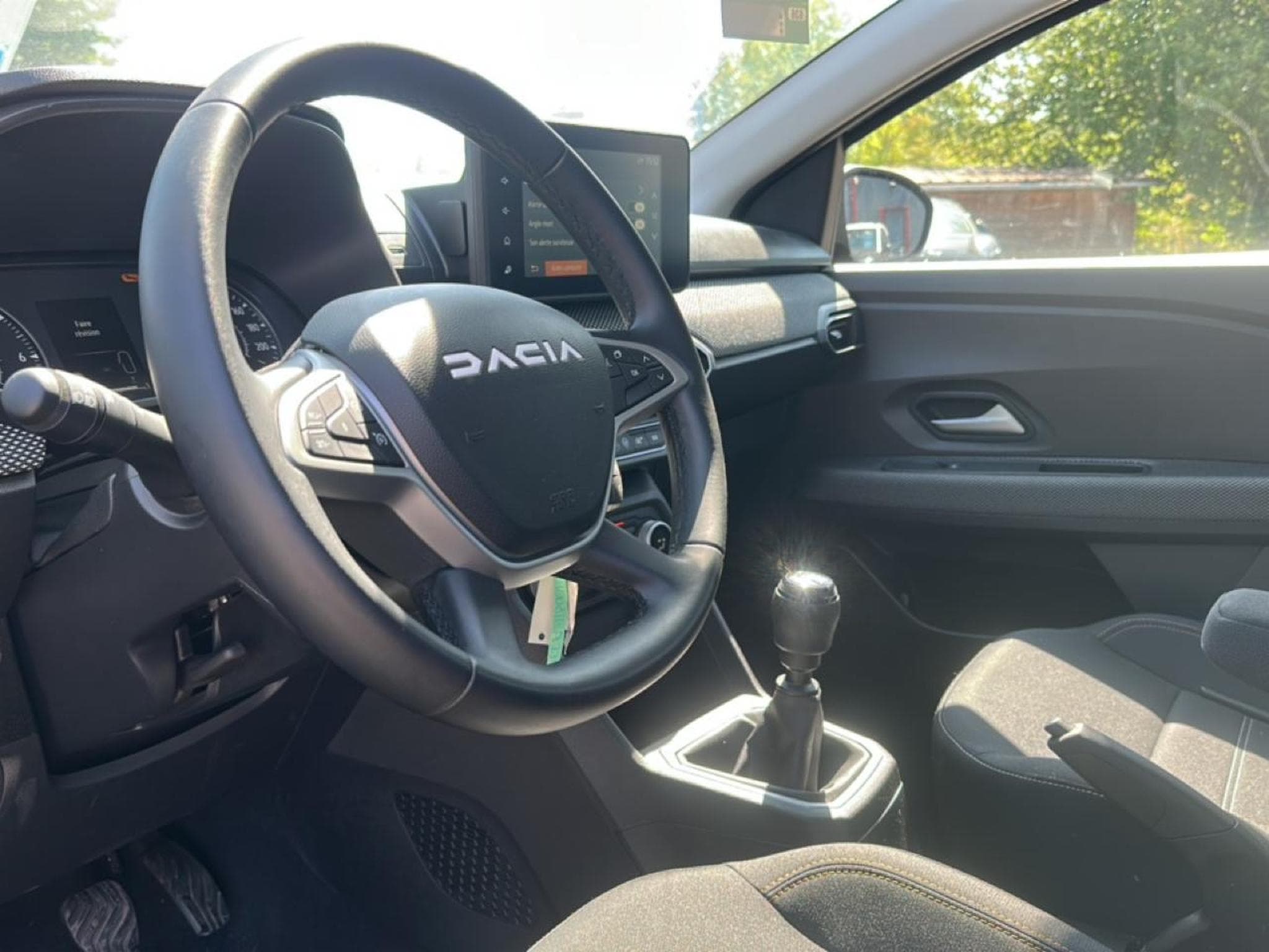 Dacia SANDERO 1.0 TCE 90 STEPWAY EXPRESSION (2025) - Photo 15