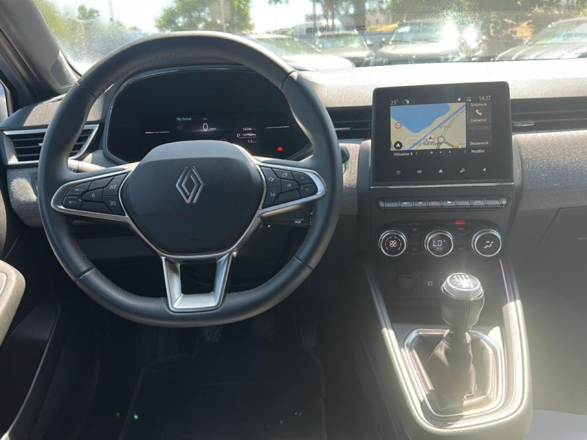 Renault Clio 1.0 TCE 90 TECHNO (2025) - Photo 10