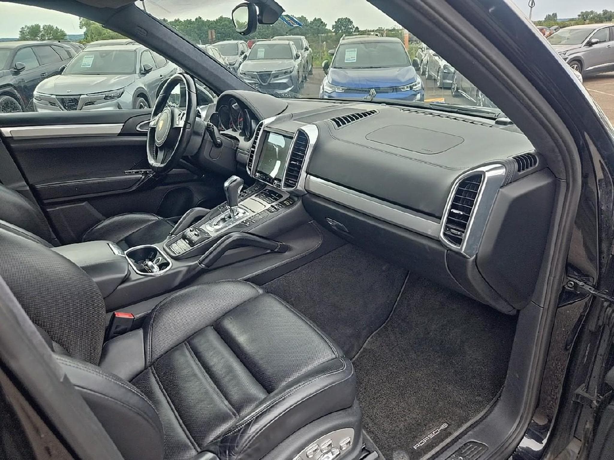 Porsche CAYENNE (958) TURBO (2012) - Photo 11