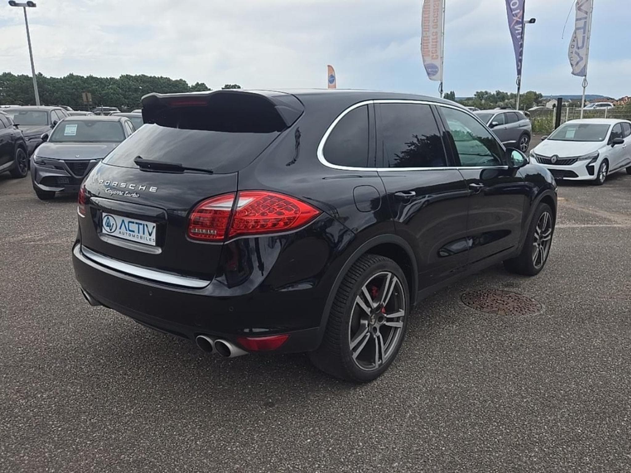 Porsche CAYENNE (958) TURBO (2012) - Photo 5