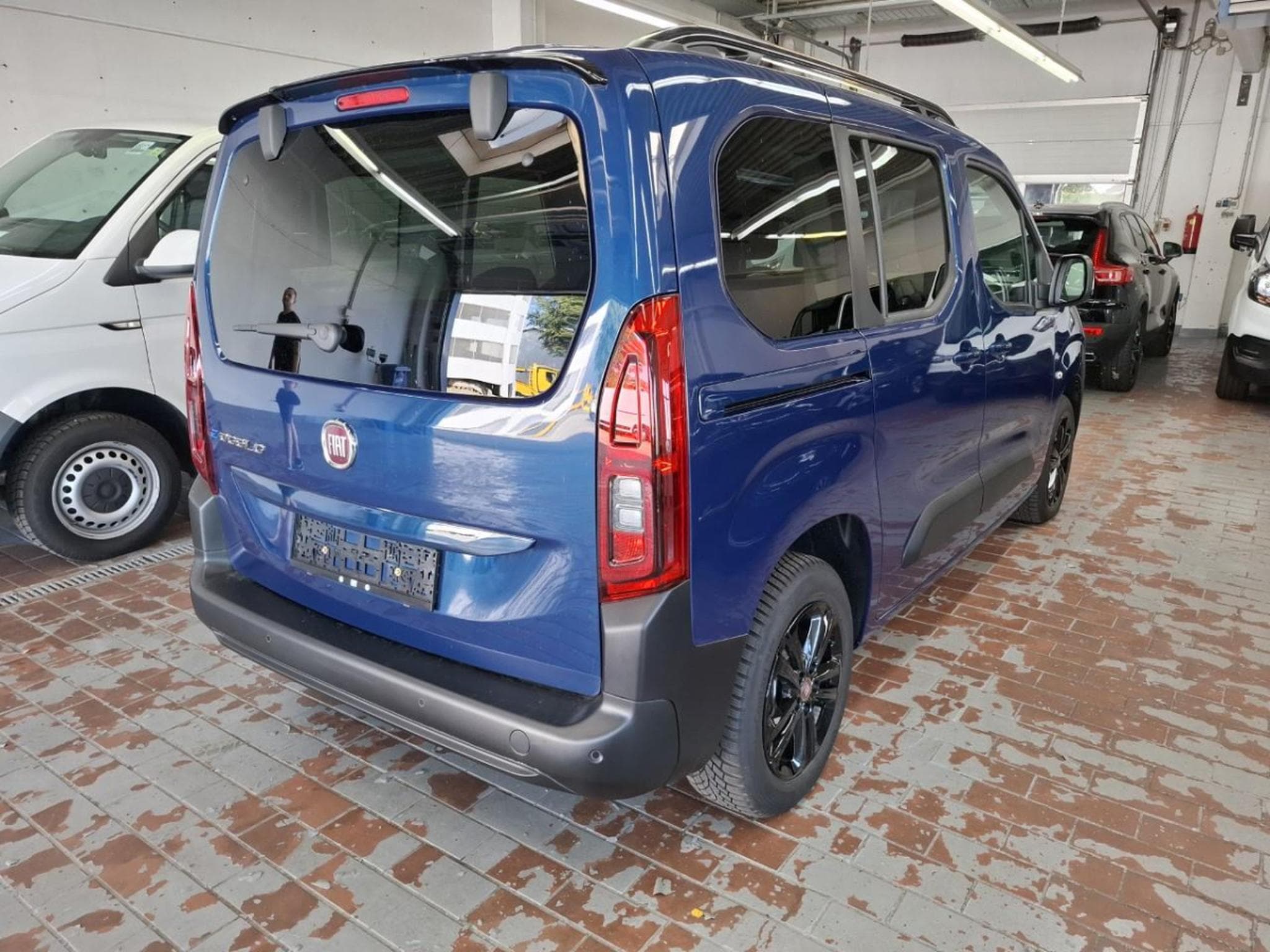 Fiat Doblo Launch edition 50 kWh (2022) - Photo 2