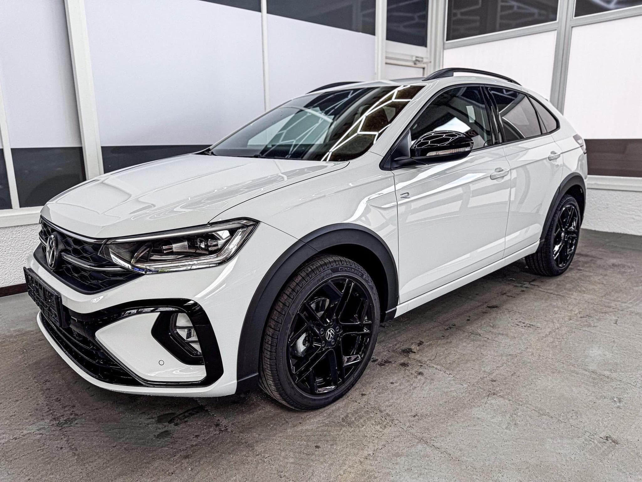 VW Taigo R-LINE (2026) - Photo 1