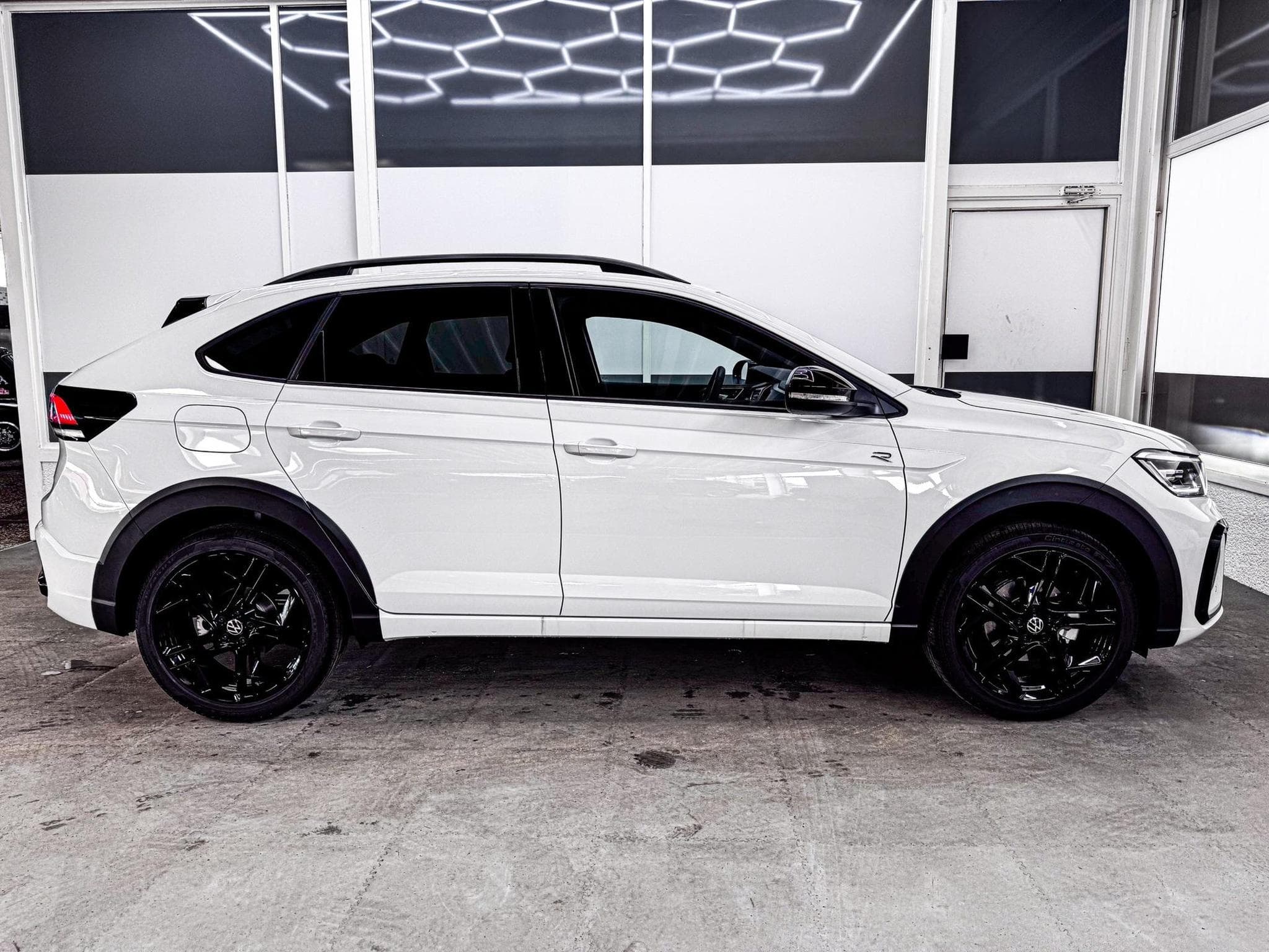 VW Taigo R-LINE (2026) - Photo 4