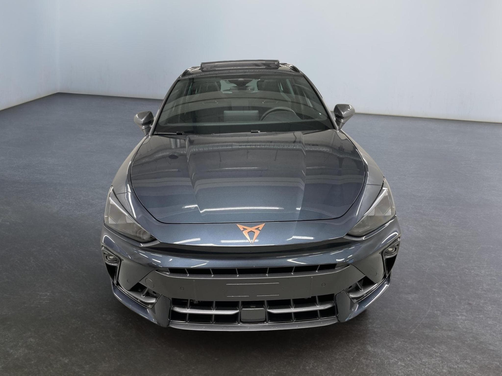 Cupra Leon VZ (2026) - Photo 2