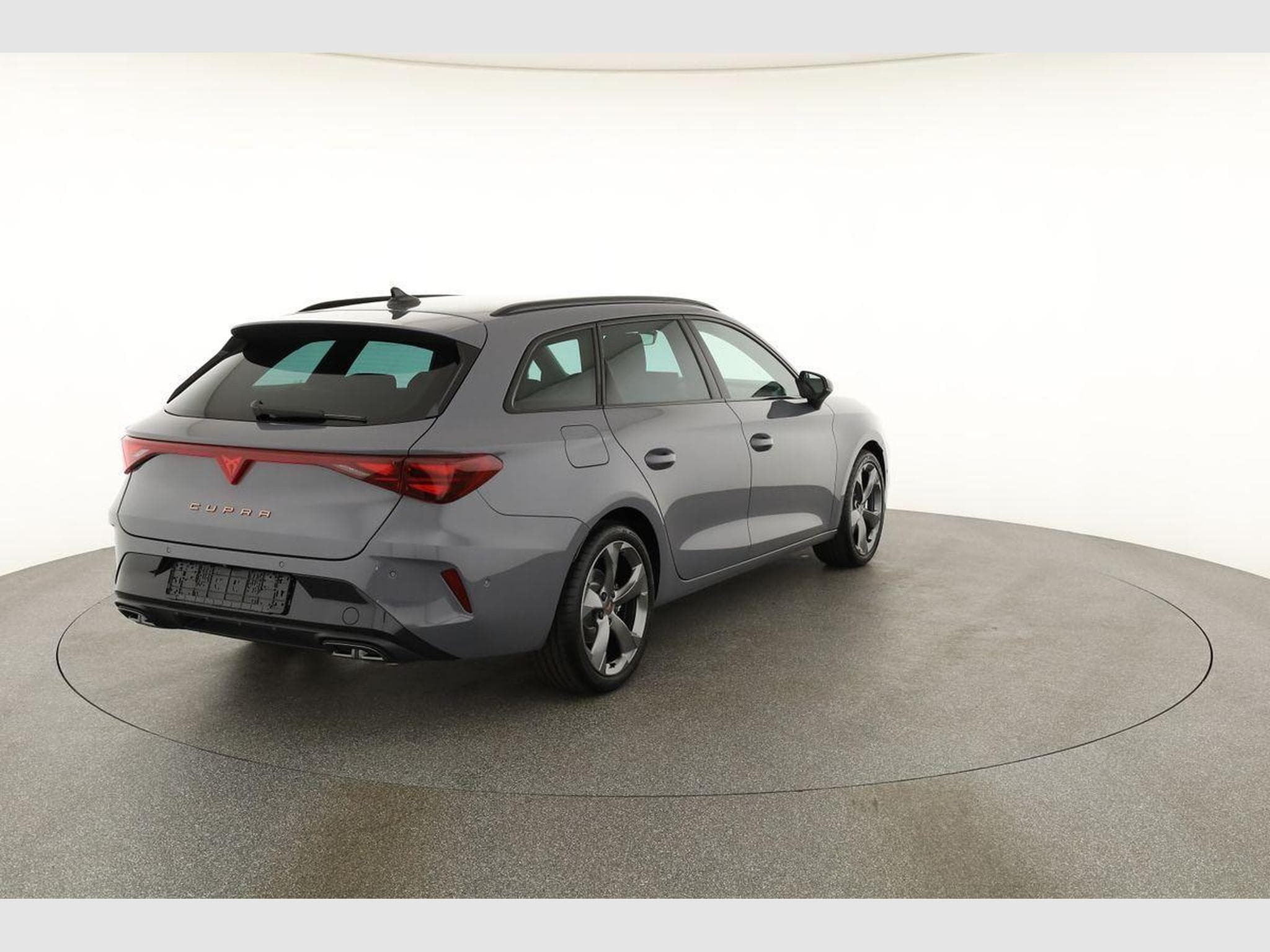 Cupra Leon 2.0 TSI 150 kW 4Drive (2026) - Photo 16