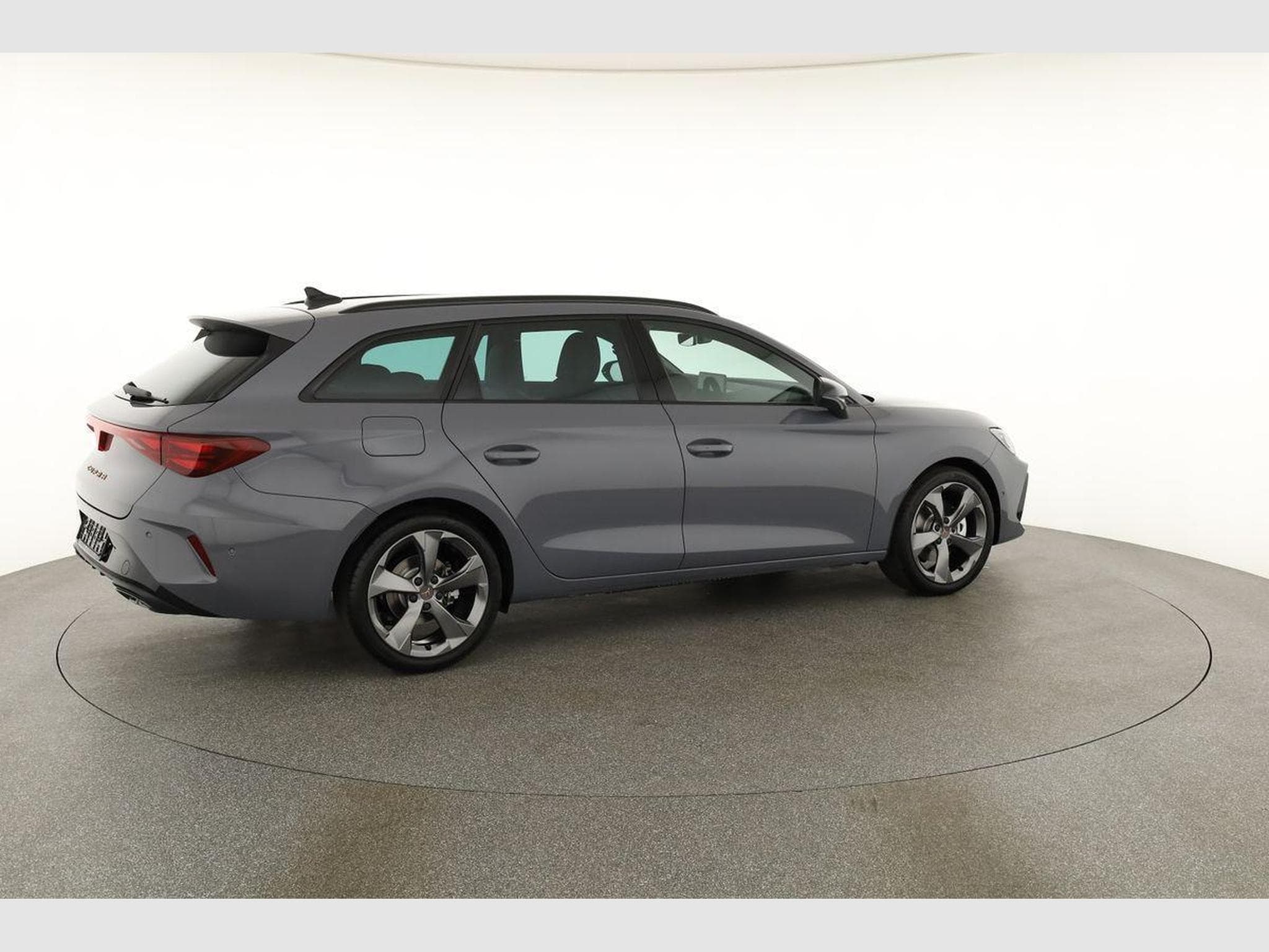 Cupra Leon 2.0 TSI 150 kW 4Drive (2026) - Photo 18