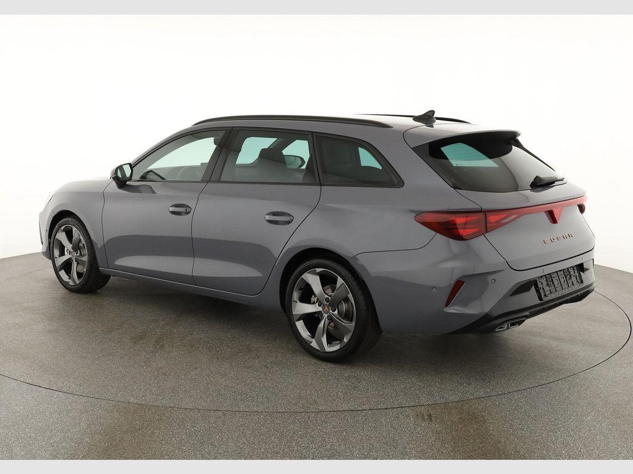 Cupra Leon 2.0 TSI 150 kW 4Drive (2026) - Photo 3