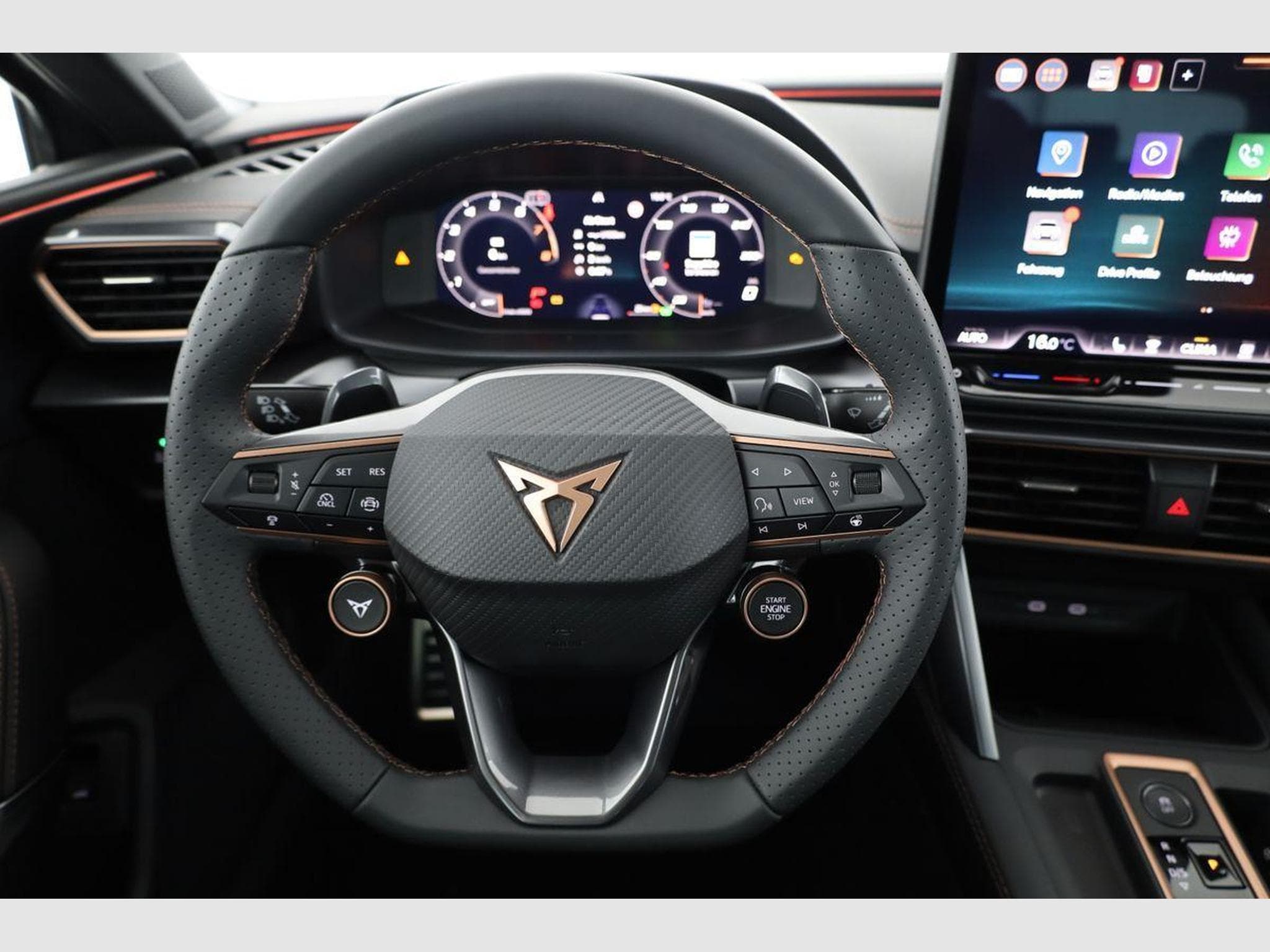 Cupra Leon 2.0 TSI 150 kW 4Drive (2026) - Photo 5