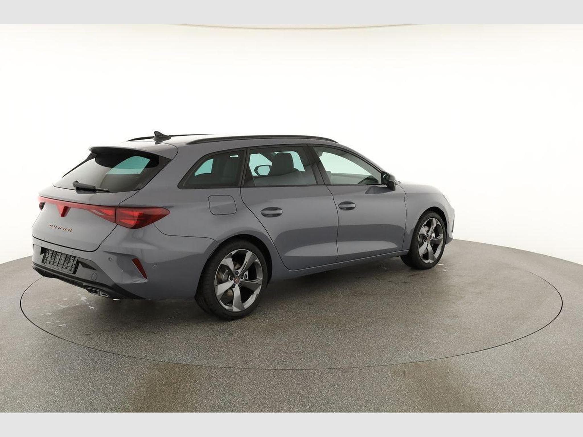 Cupra Leon 2.0 TSI 150 kW 4Drive (2026) - Photo 19