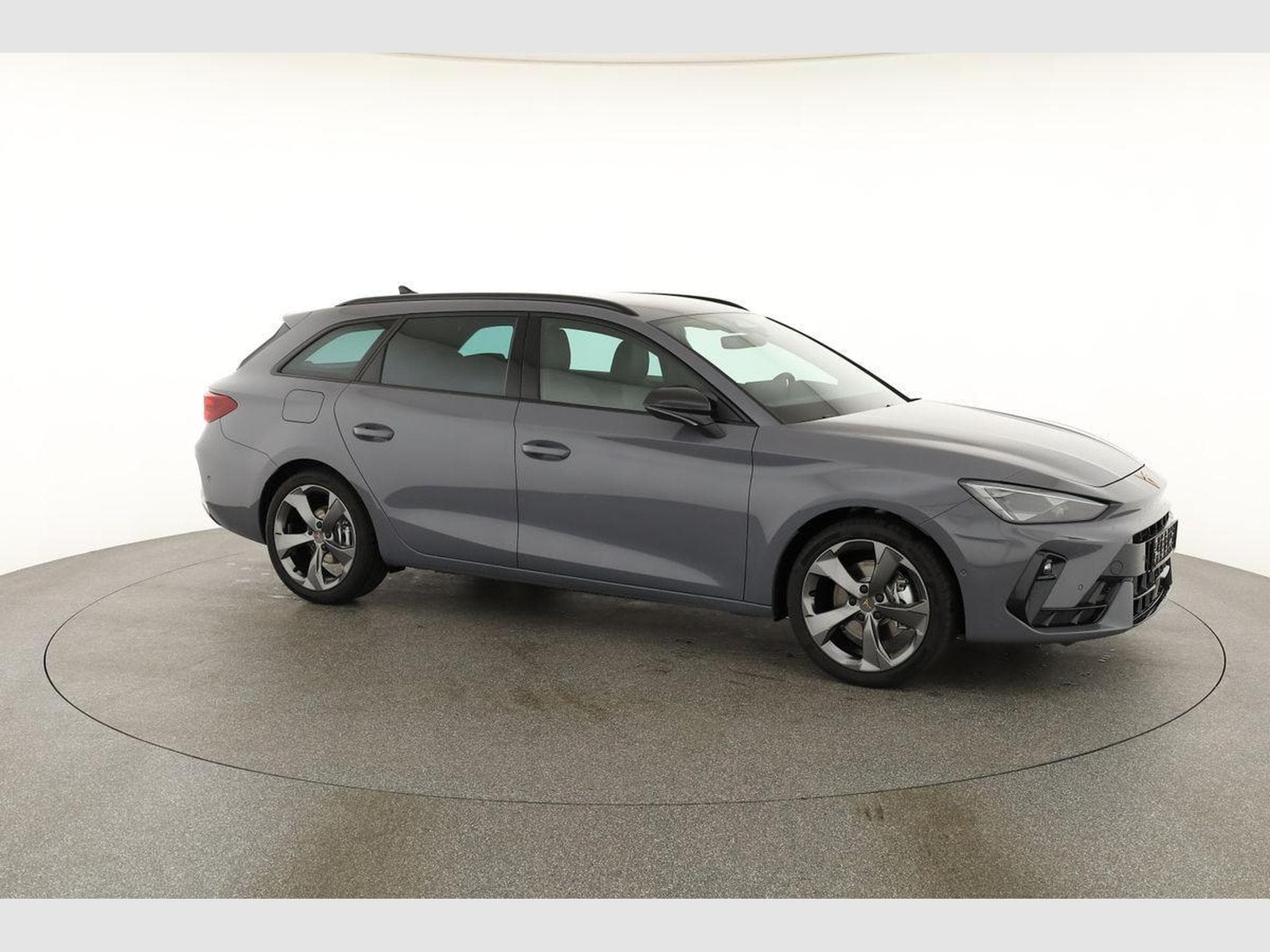 Cupra Leon 2.0 TSI 150 kW 4Drive (2026) - Photo 24