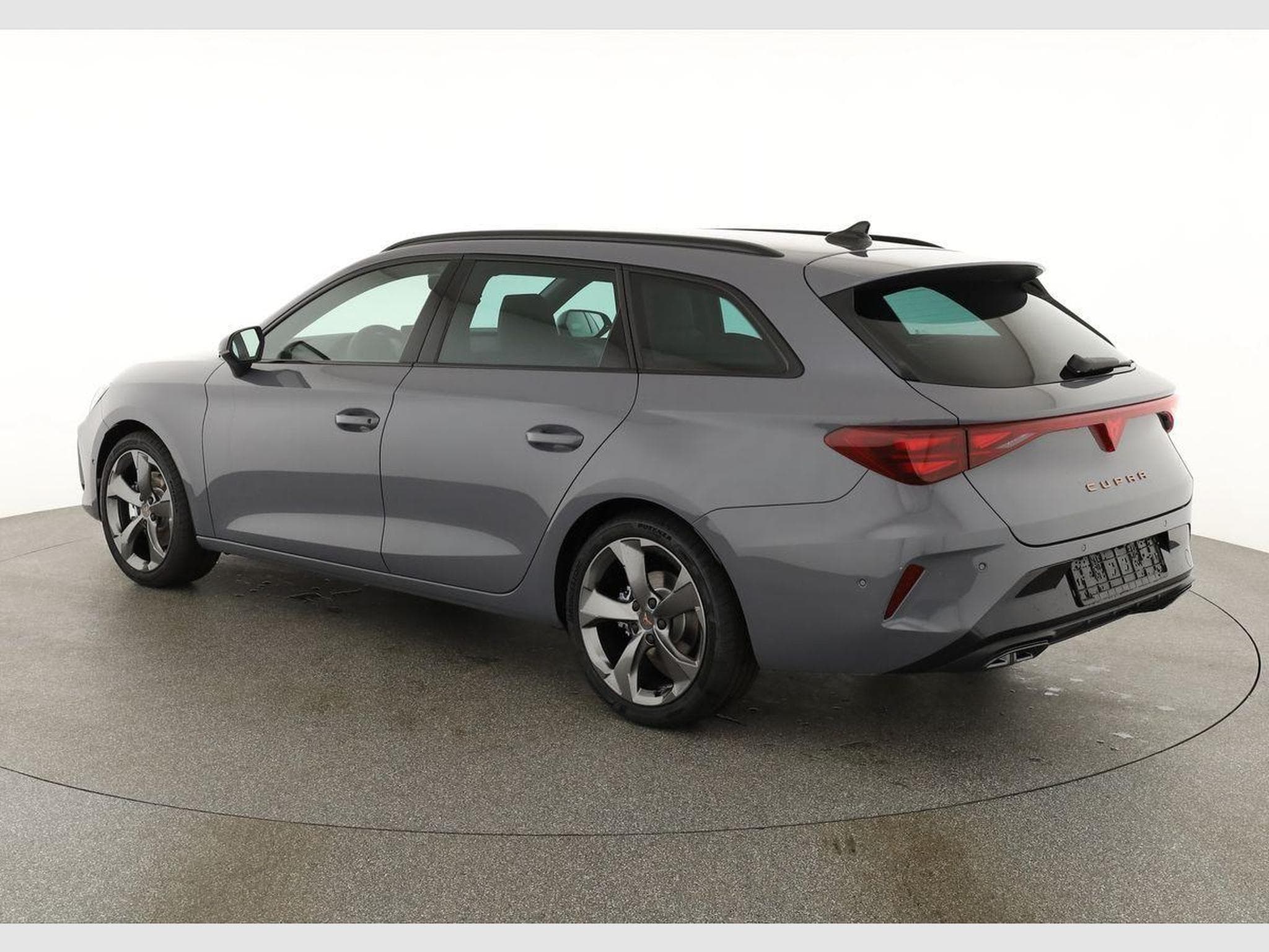 Cupra Leon 2.0 TSI 150 kW 4Drive (2026) - Photo 3
