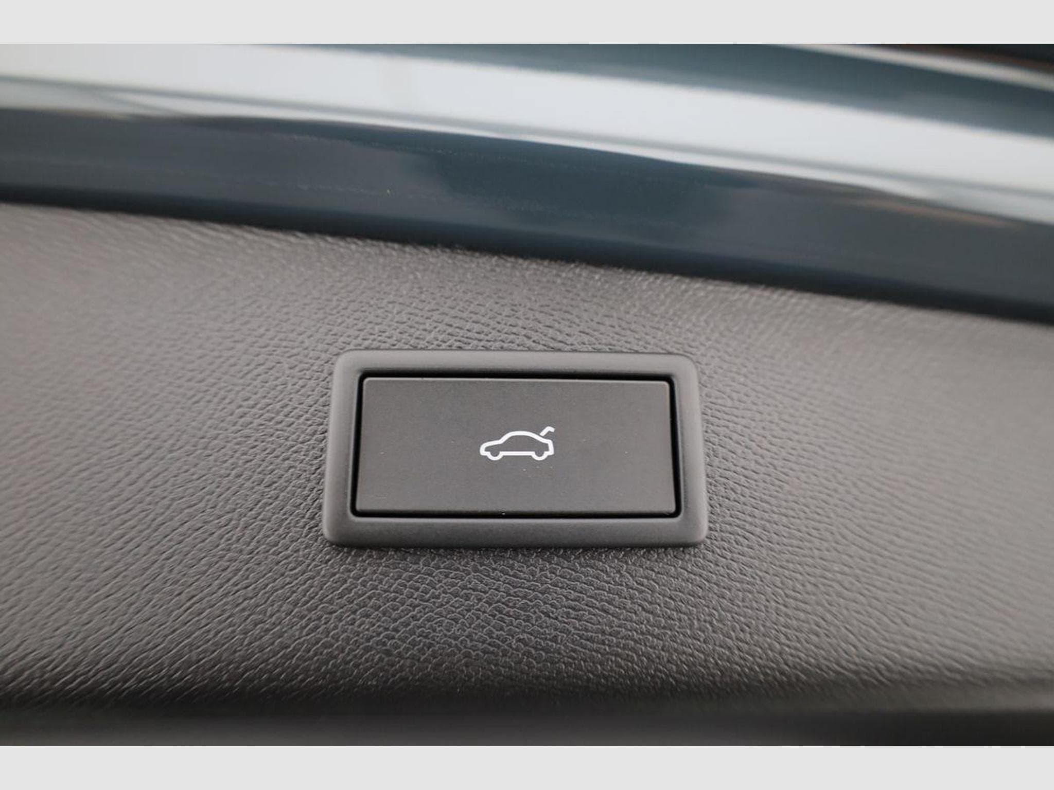 Cupra Leon 2.0 TSI 150 kW 4Drive (2026) - Photo 14