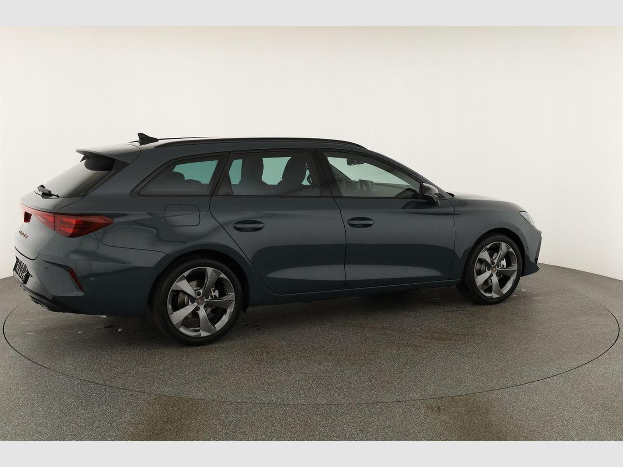 Cupra Leon 2.0 TSI 150 kW 4Drive (2026) - Photo 20