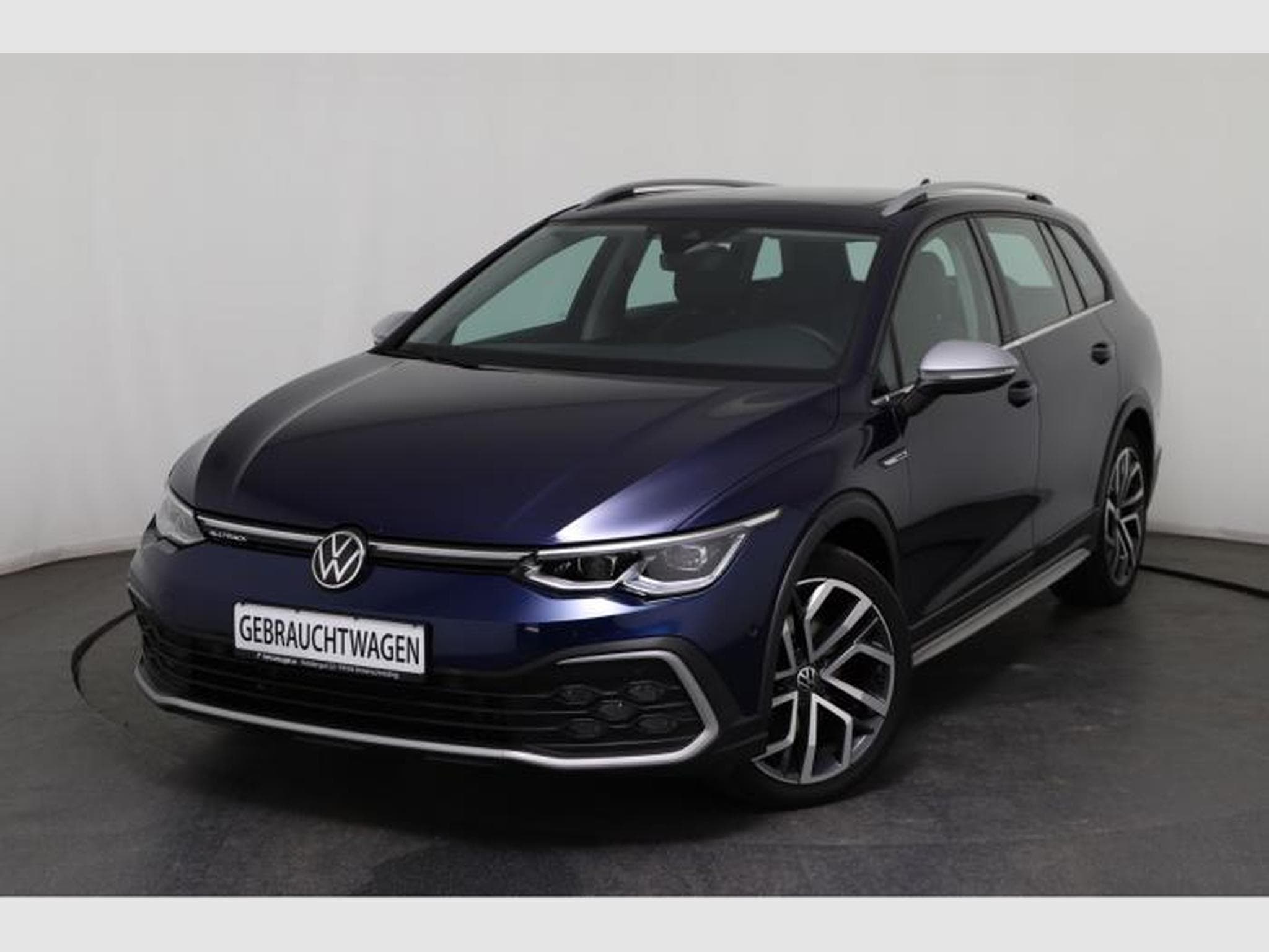 VW Golf Variant Alltrack (2022) - Photo 1