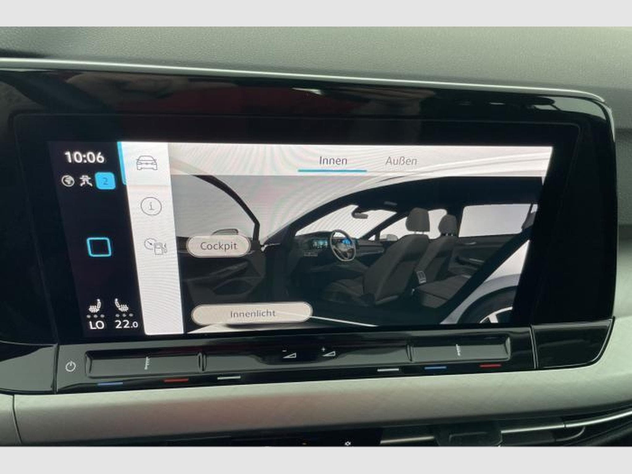 VW Golf Variant Alltrack (2022) - Photo 23