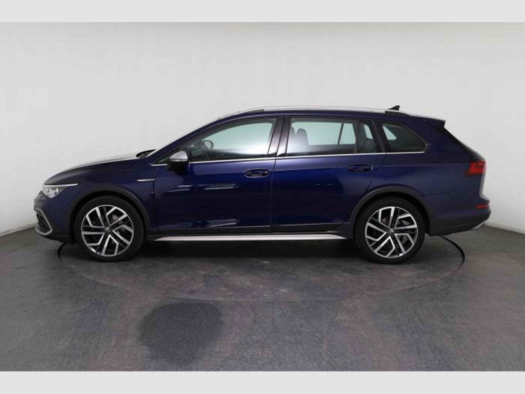 VW Golf Variant Alltrack (2022) - Photo 4