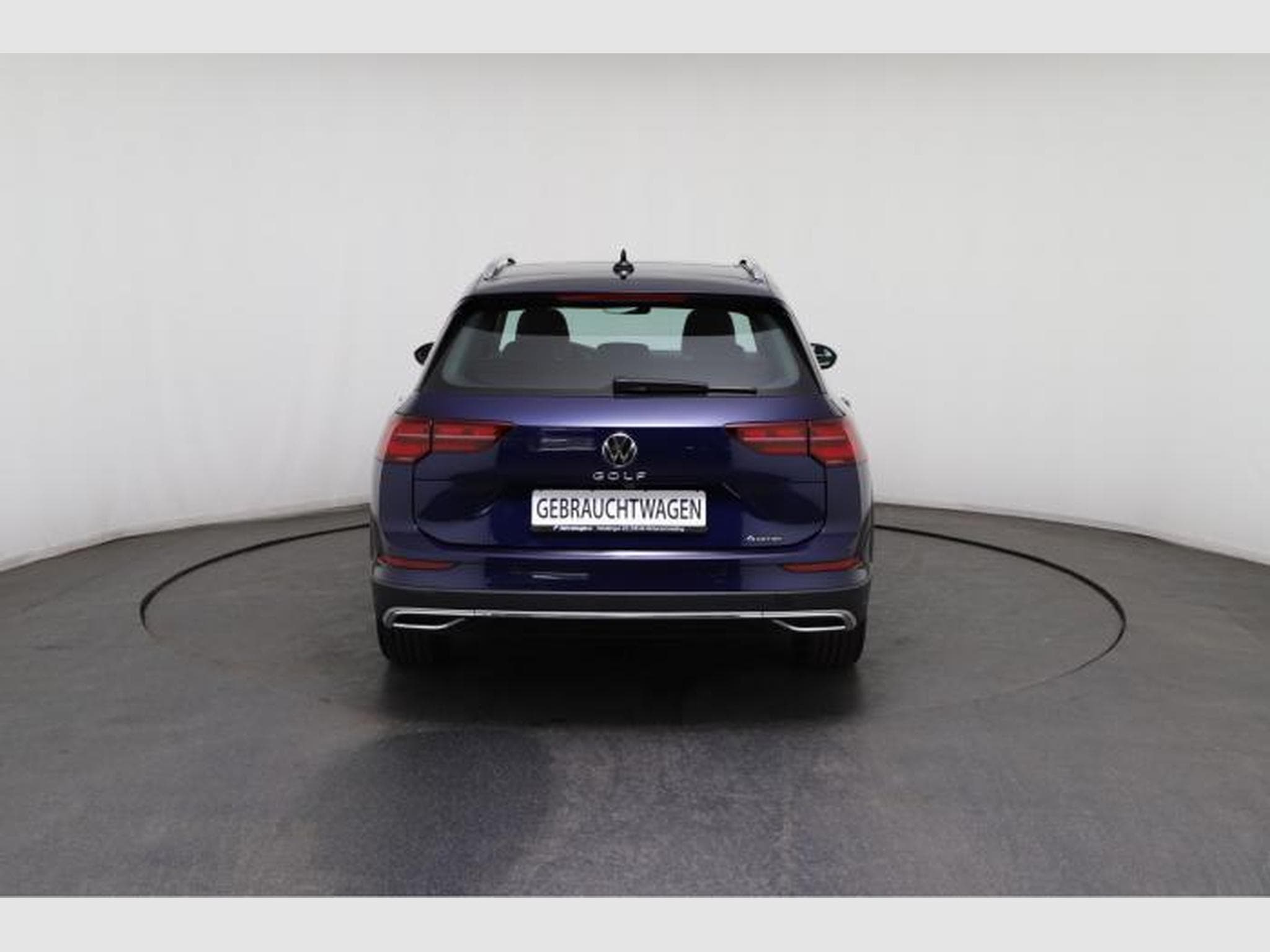 VW Golf Variant Alltrack (2022) - Photo 6