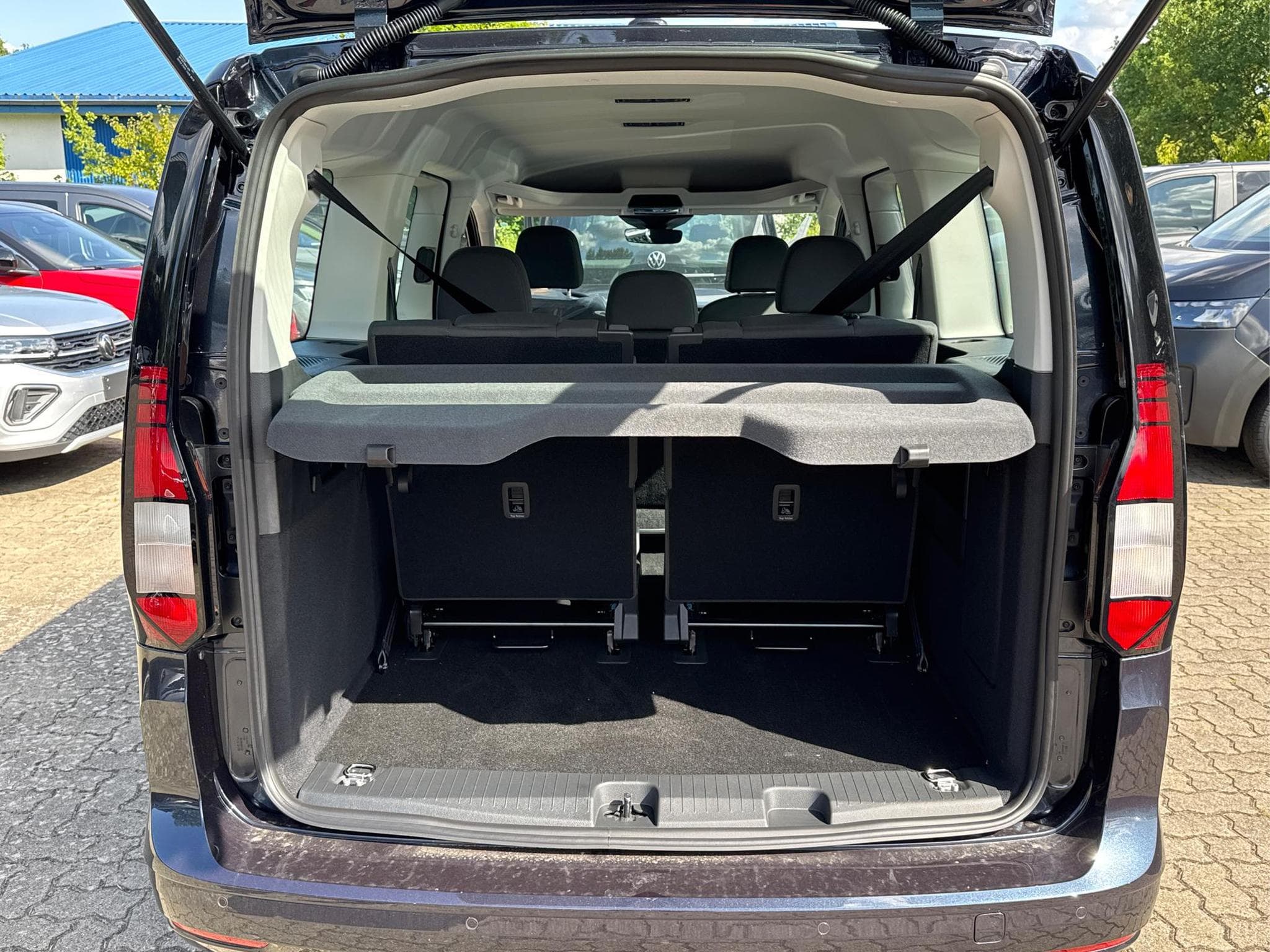 VW Caddy Caddy Maxi (2026) - Photo 9