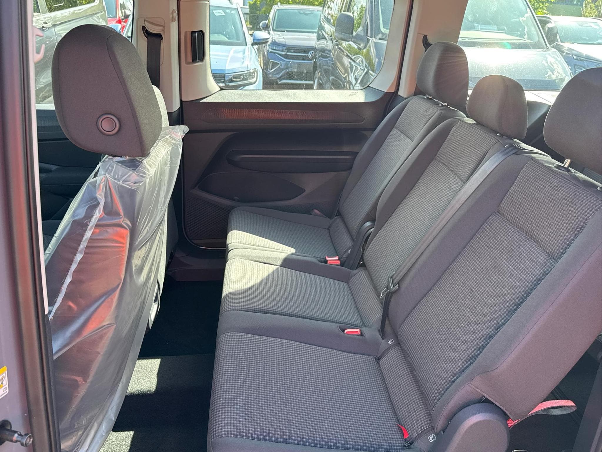 VW Caddy Caddy Maxi (2026) - Photo 11