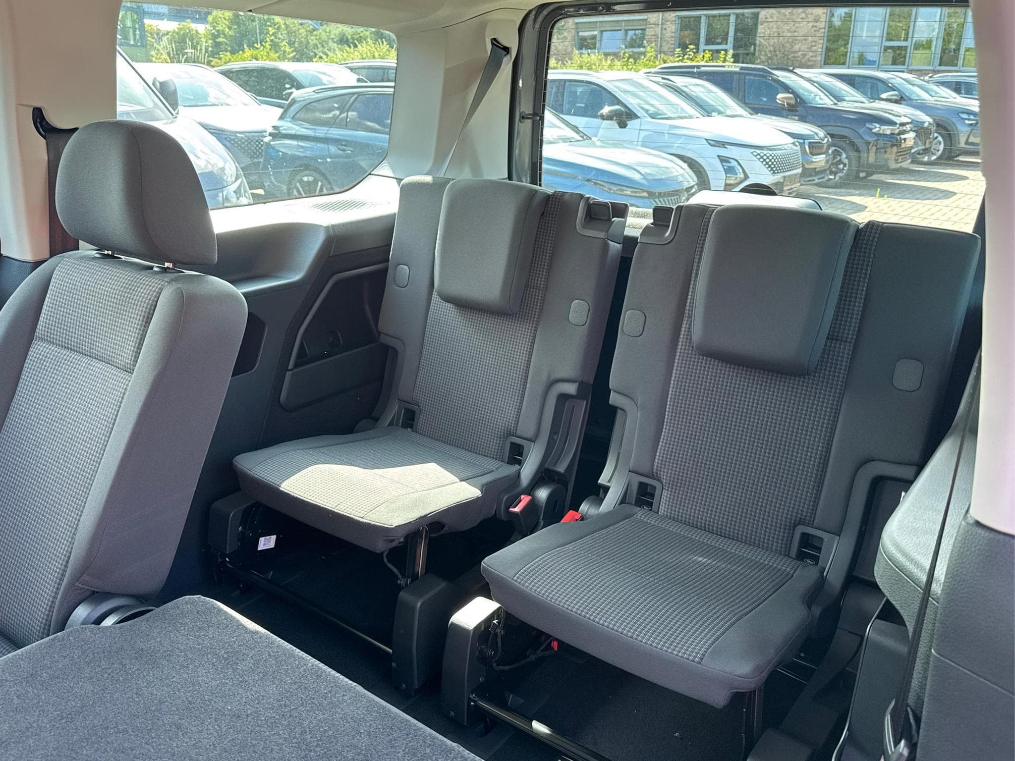 VW Caddy Caddy Maxi (2026) - Photo 13
