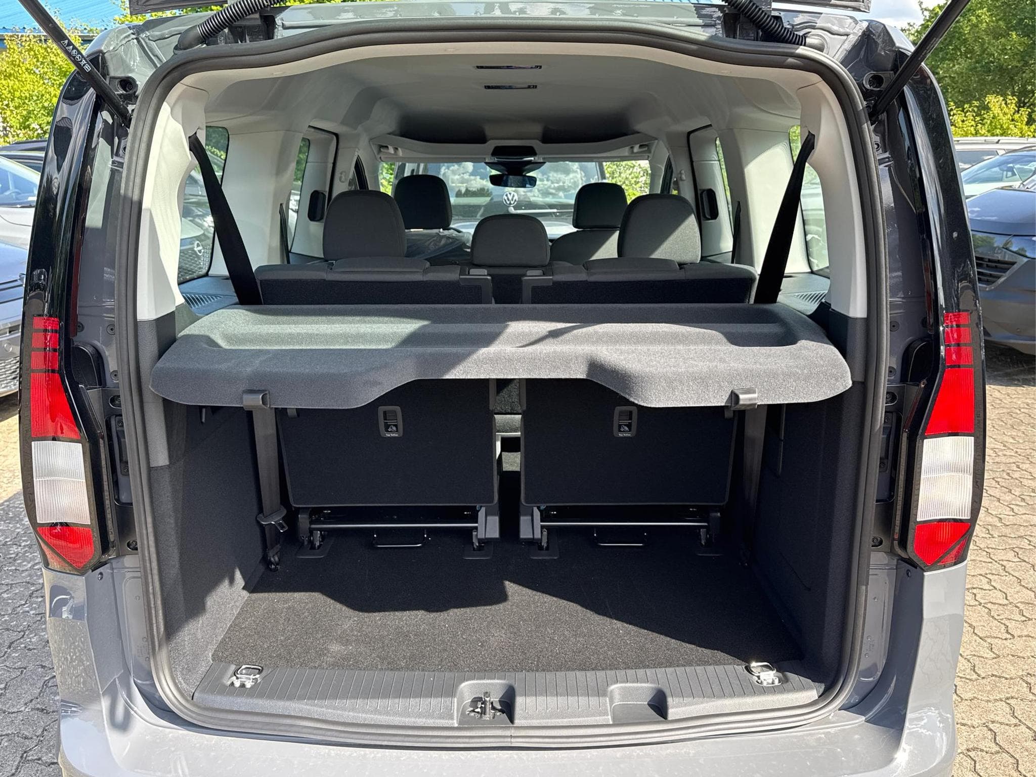 VW Caddy Caddy Maxi (2026) - Photo 9