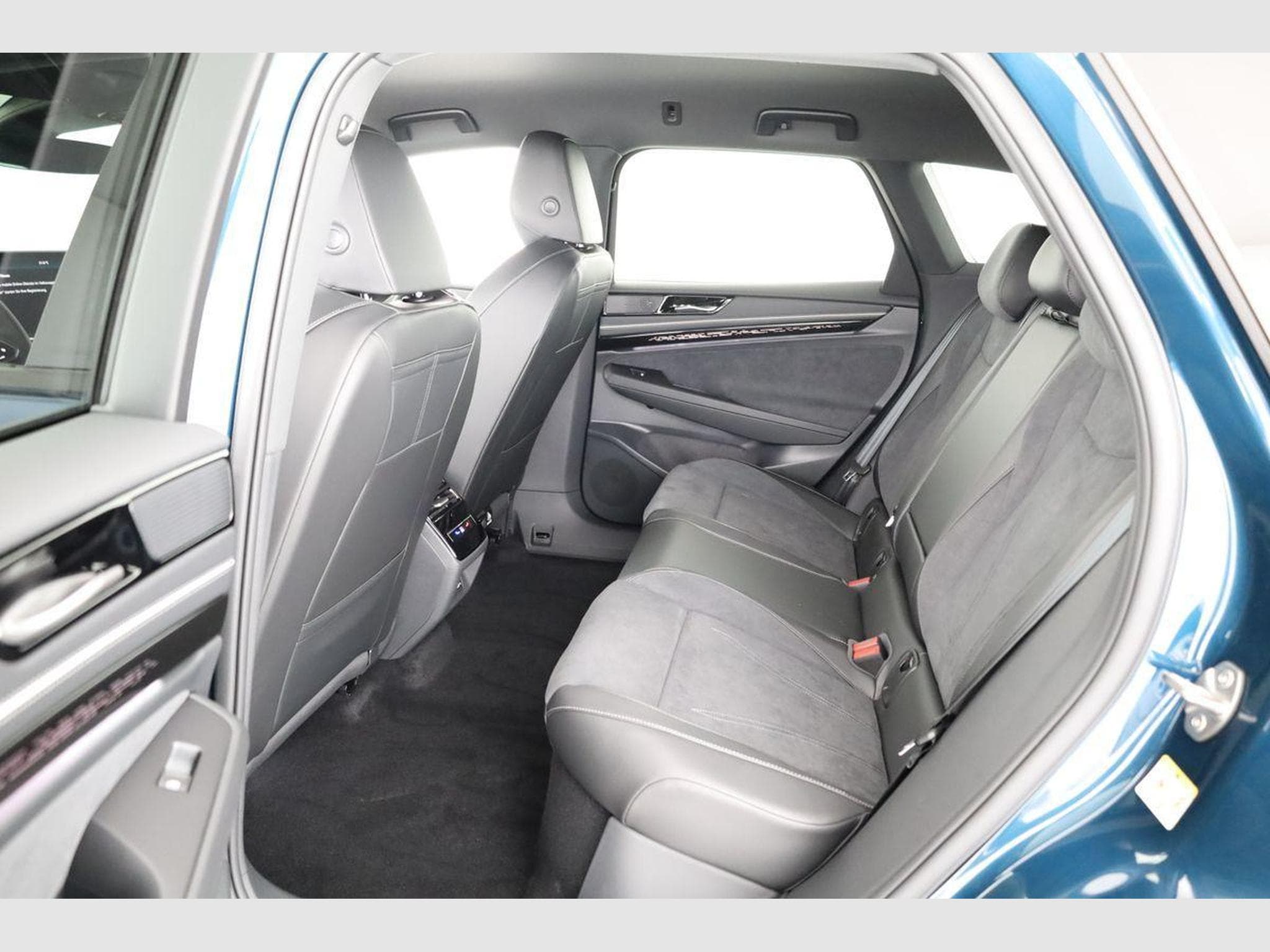 VW ID.7 Tourer Pro Black, (2026) - Photo 11