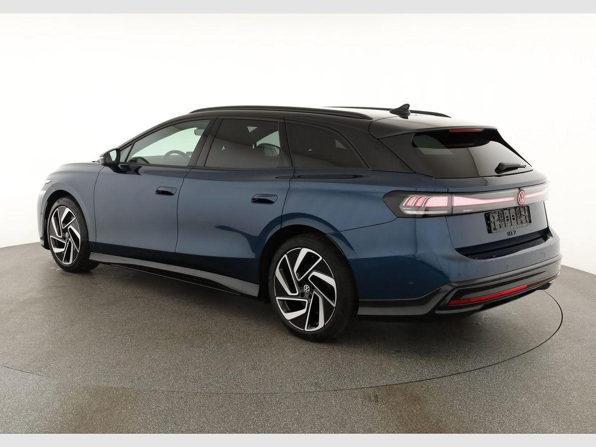 VW ID.7 Tourer Pro Black, (2026) - Photo 3