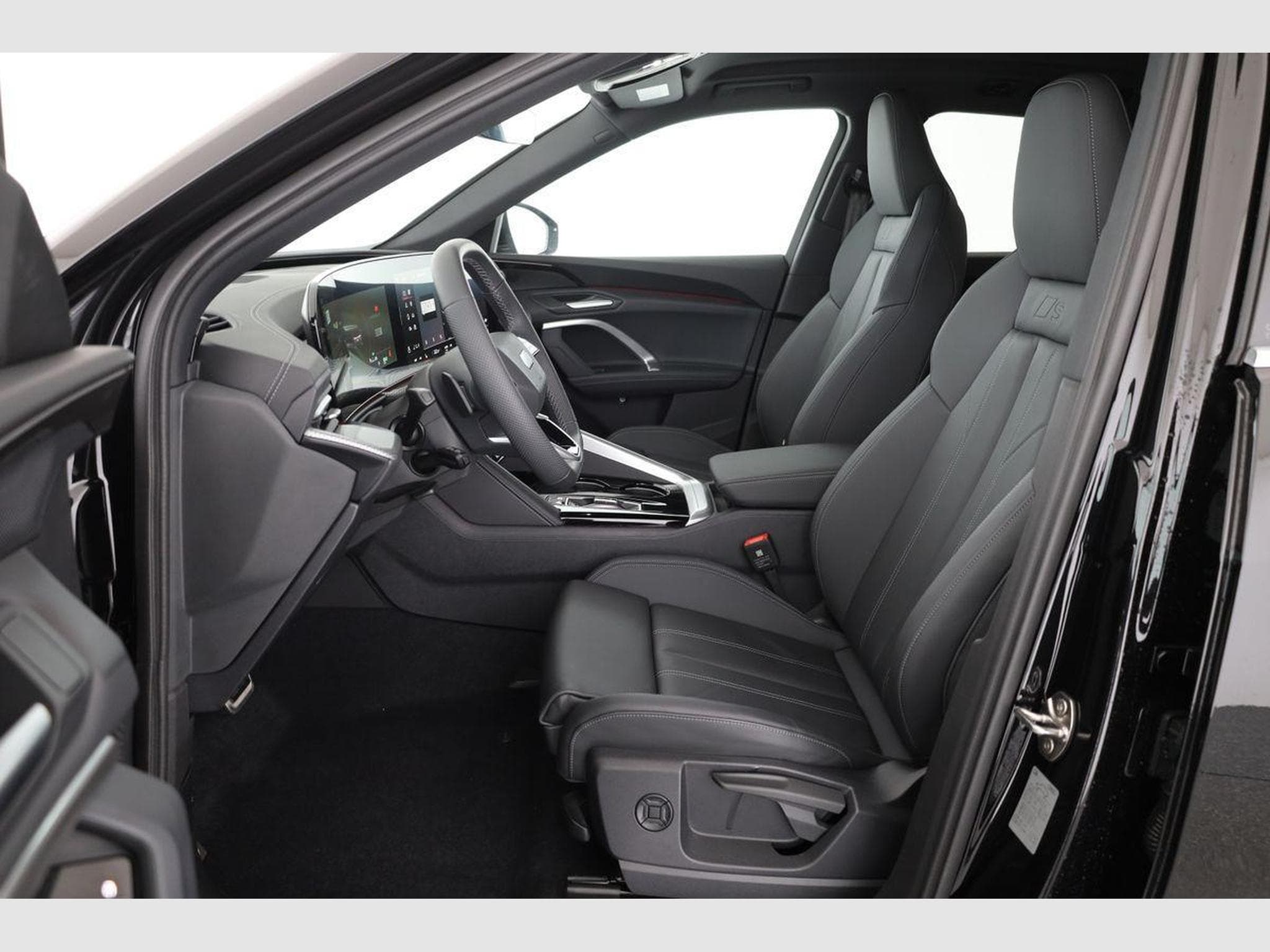 Audi Q5 2.0 TDI quattro 150 kW (2026) - Photo 8