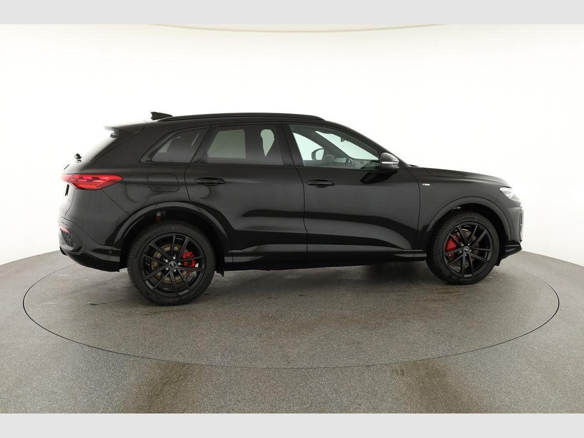Audi Q5 3.0 TDI quattro 220 kW (2026) - Photo 22