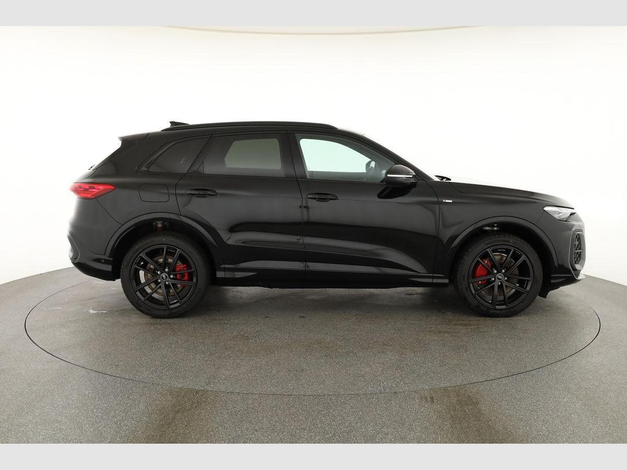 Audi Q5 3.0 TDI quattro 220 kW (2026) - Photo 23