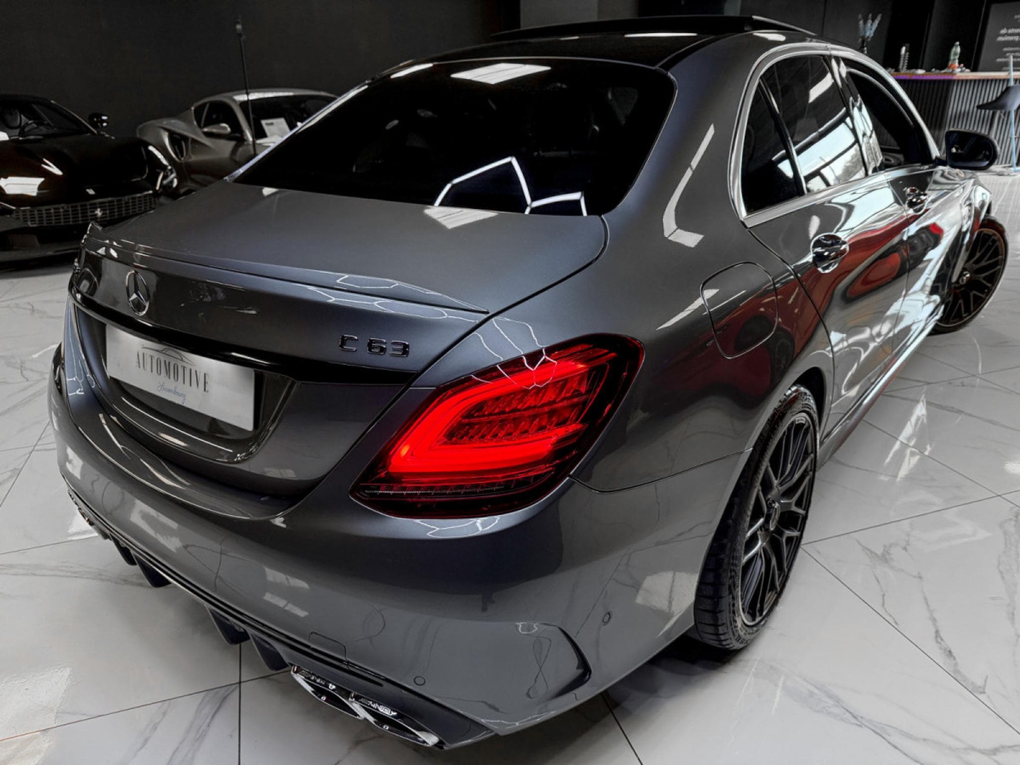 Mercedes C 63 AMG 2 YEARS MERCEDES WARRANTY (2019) - Photo 14