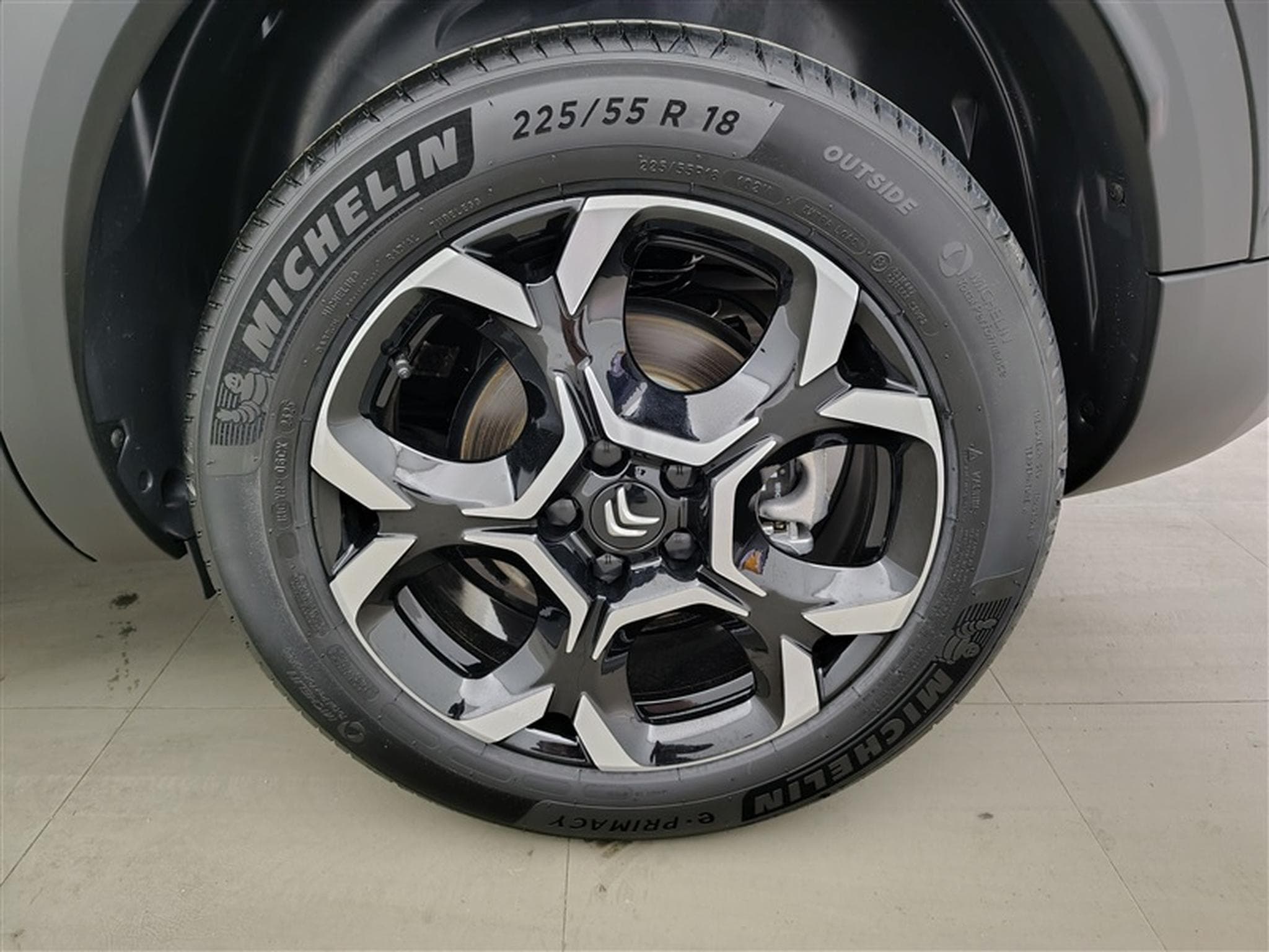 Citroen C5 Aircross 1.5 BlueHDi 130cv EAT8 MAX NAVI / FULL LED / CAMERA / JA 18" (2025) - Photo 6
