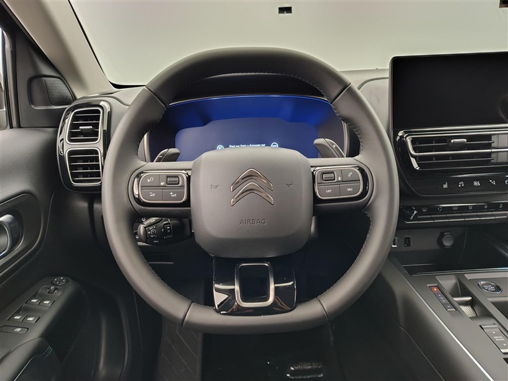 Citroen C5 Aircross 1.5 BlueHDi 130cv EAT8 MAX NAVI / FULL LED / CAMERA / JA 18" (2025) - Photo 9