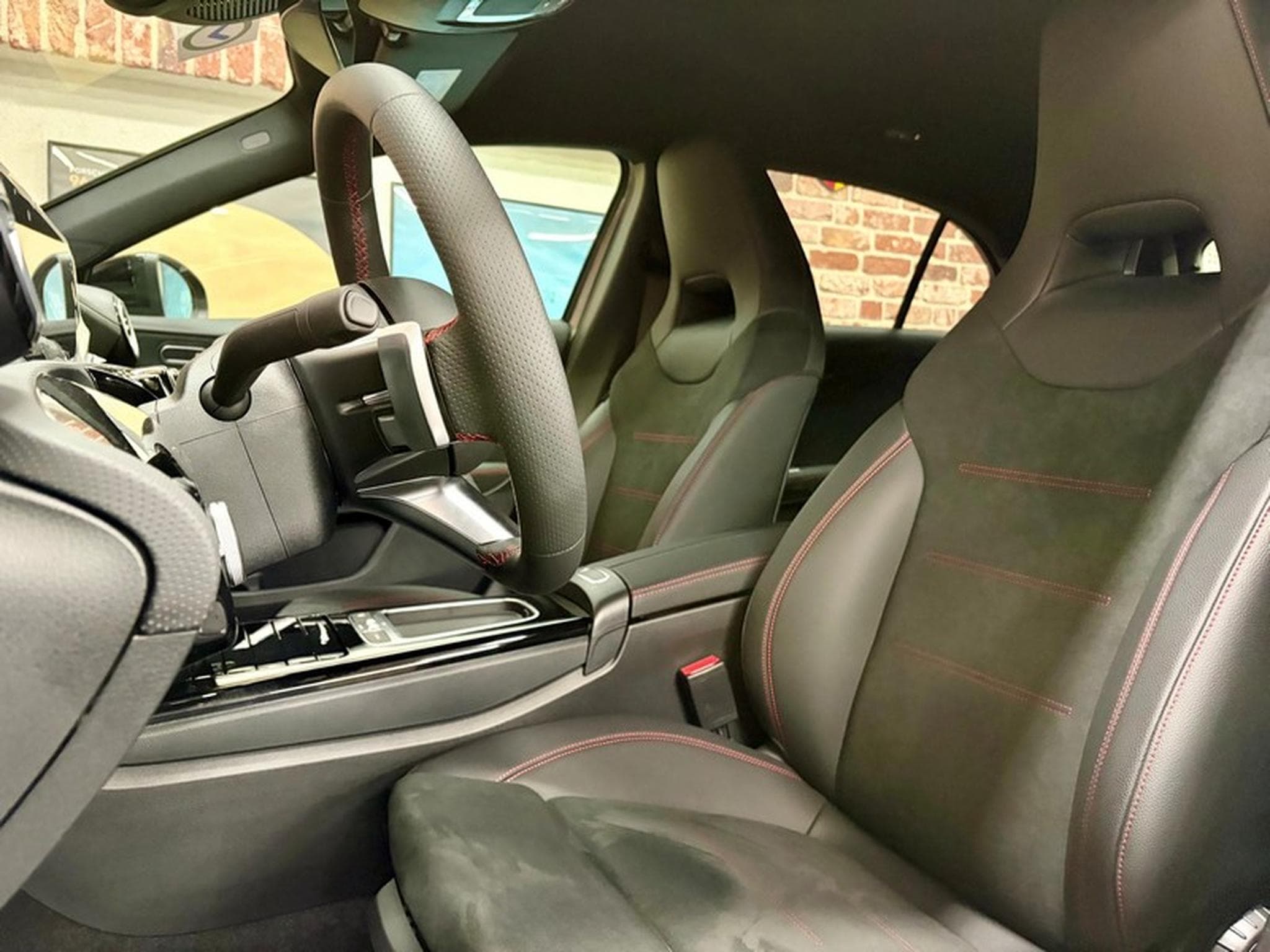 Mercedes A 200 A 200d 2.0 150cv Auto AMG-LINE (Neuf) (2026) - Photo 5