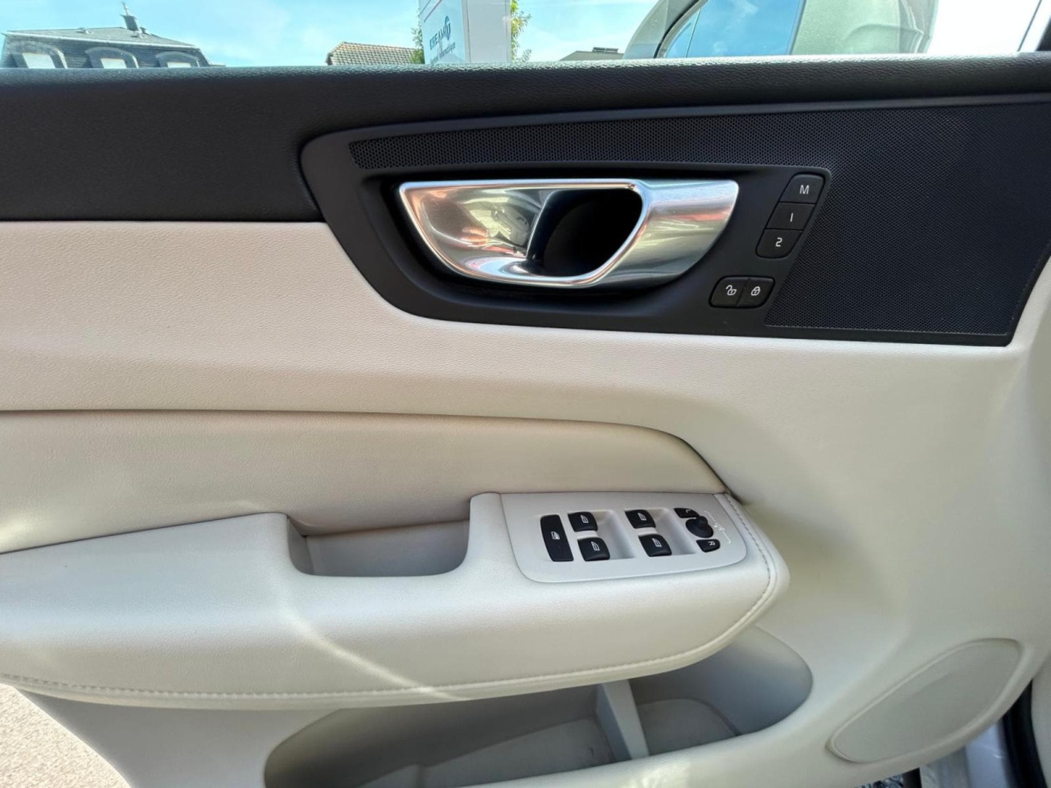 Volvo XC60 2.0 299ch INSPIRATION (2020) - Photo 10