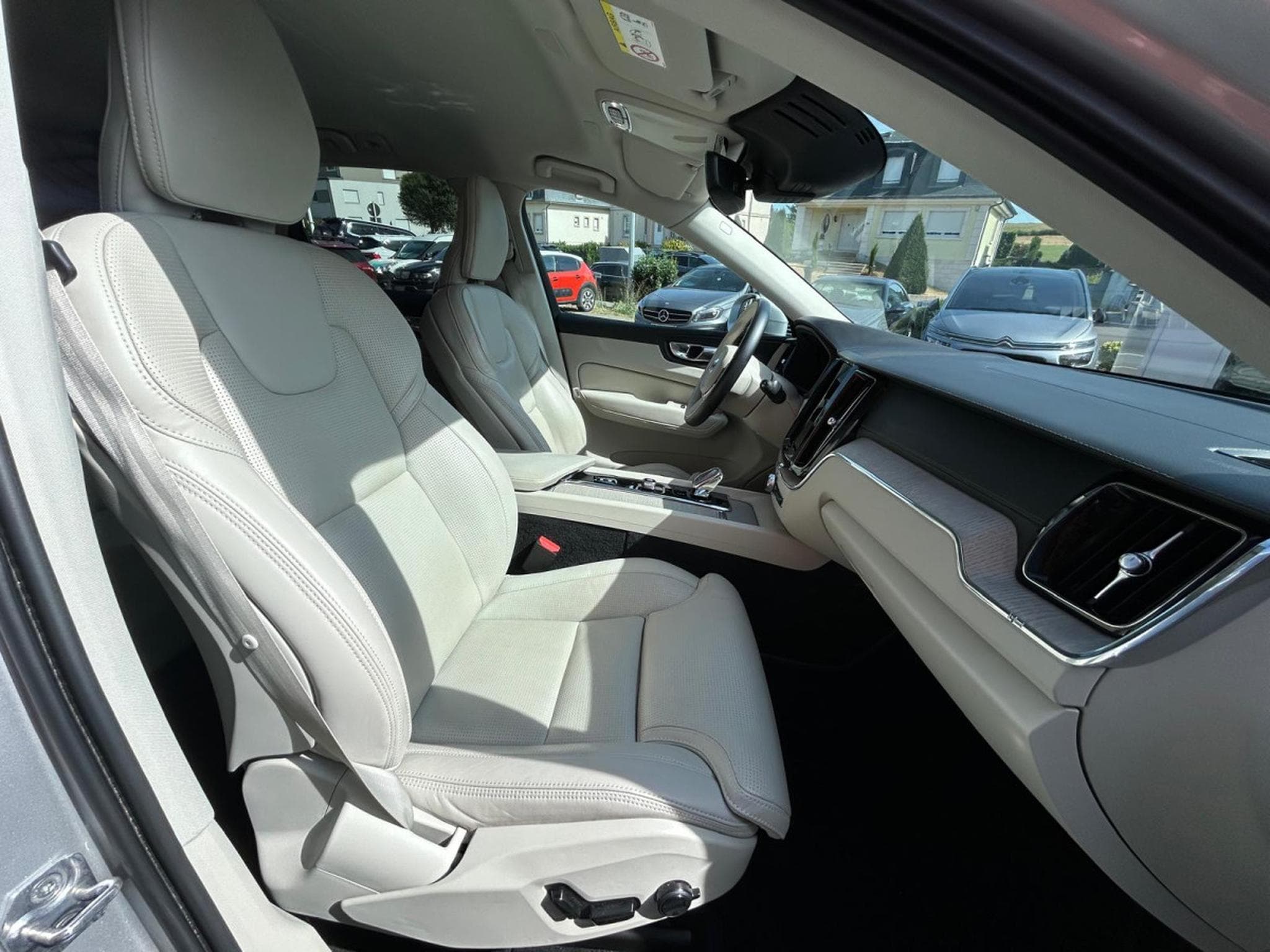 Volvo XC60 2.0 299ch INSPIRATION (2020) - Photo 21